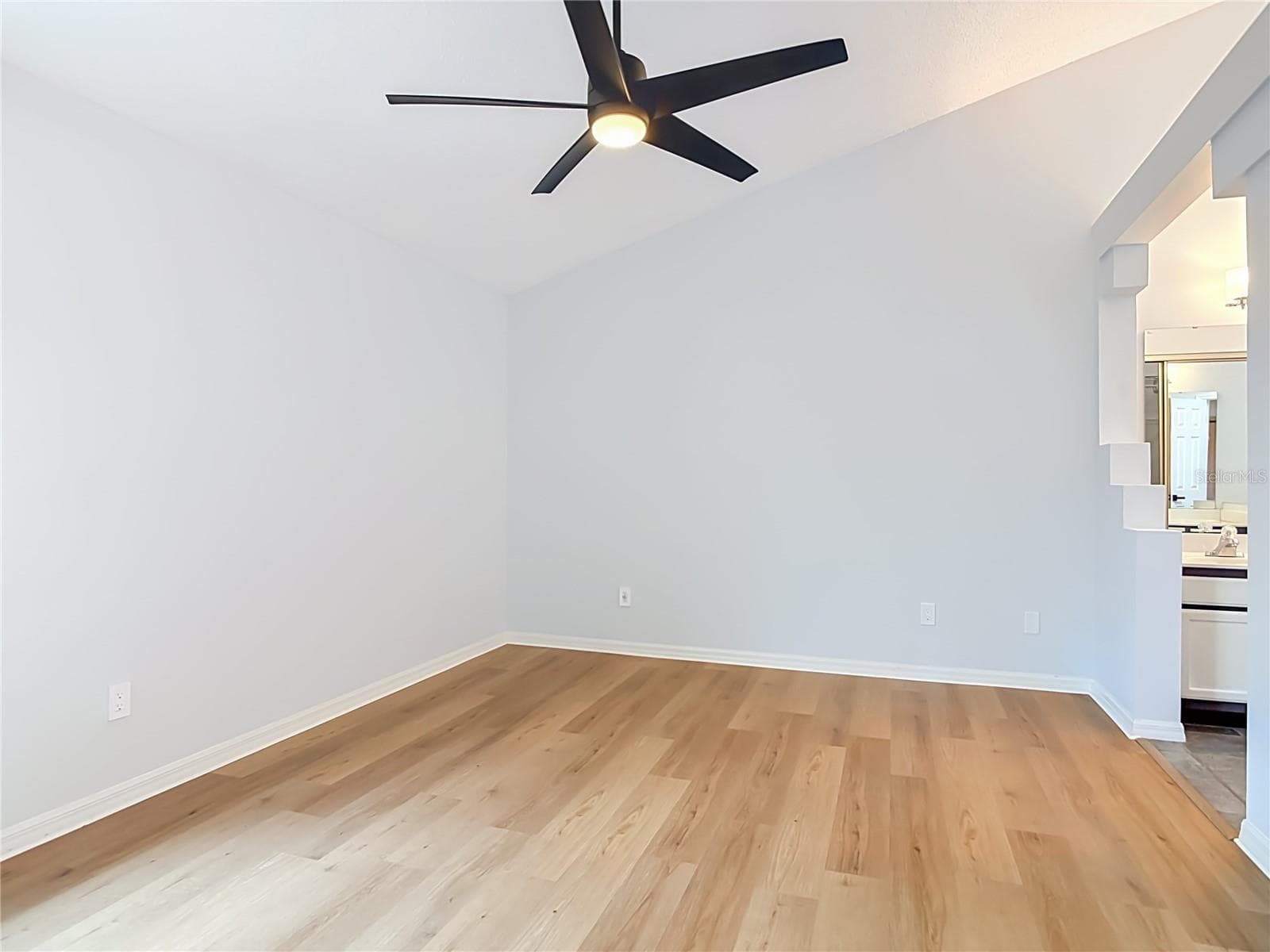 Single Family Residence at 744 BARRINGTON CIR, WINTER SPRINGS, photo 28 of 86