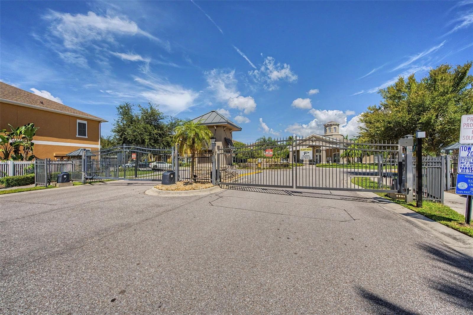 Secure Gated Entry - 7001 INTERBAY BLVD #142, TAMPA