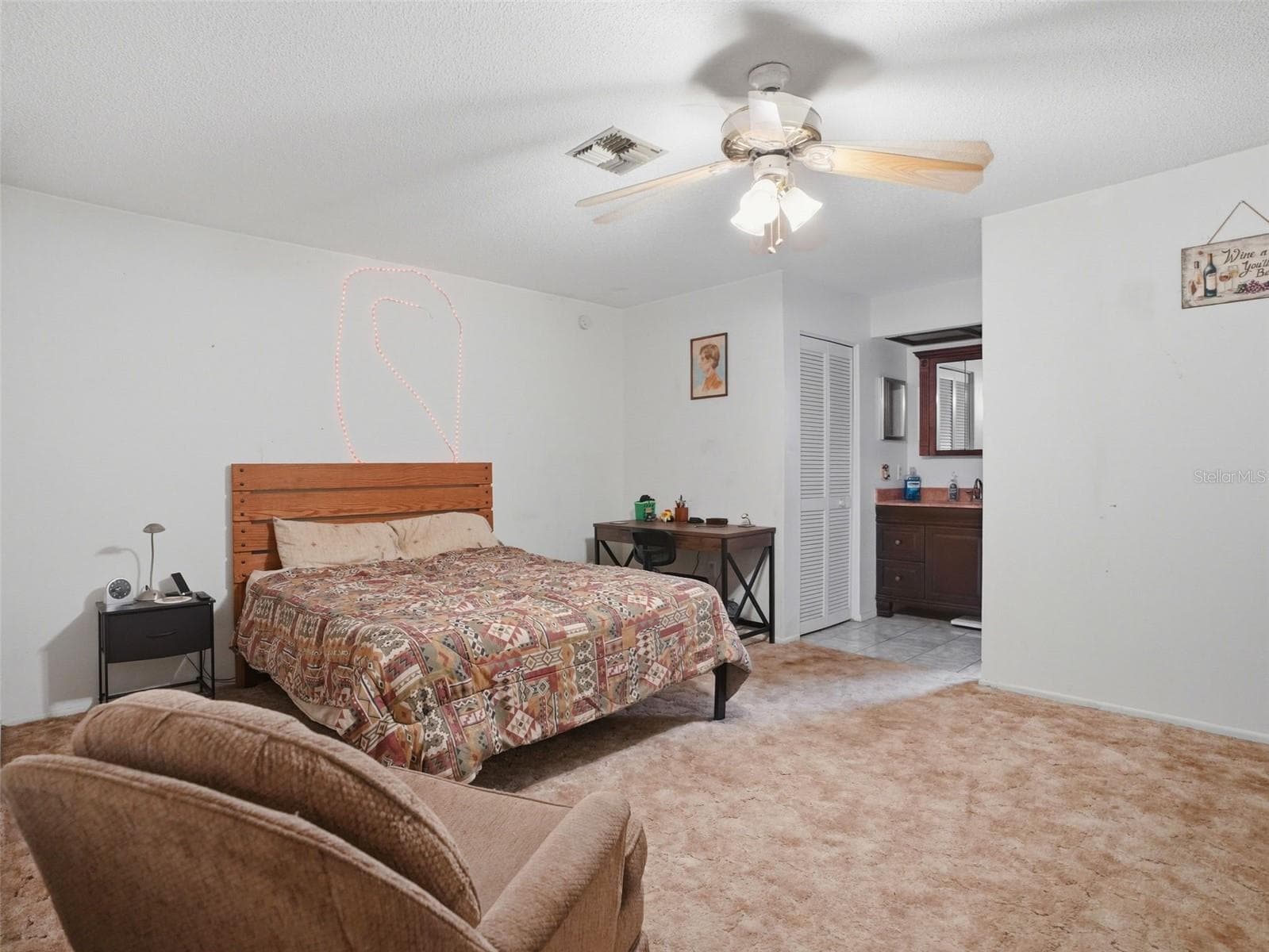 Single Family Residence at 11121 ROLLINGWOOD DR, PORT RICHEY, photo 5 of 31