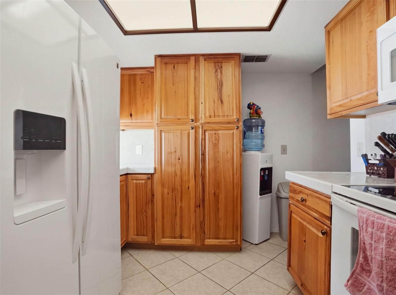 Single Family Residence at 11121 ROLLINGWOOD DR, PORT RICHEY, photo 13 of 31