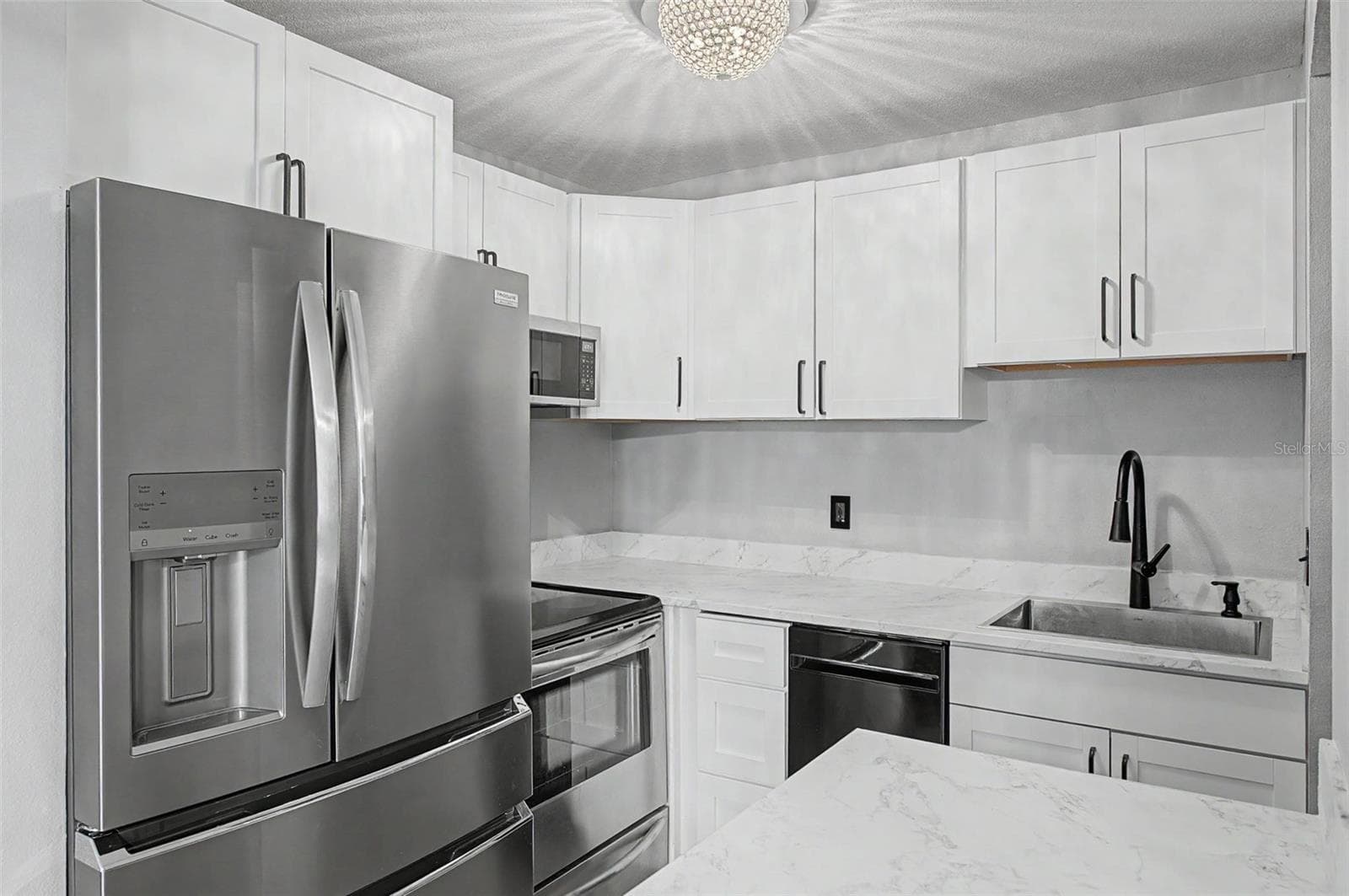 Condominium at 11923 DIETZ DR #8, TAMPA, photo 9 of 35