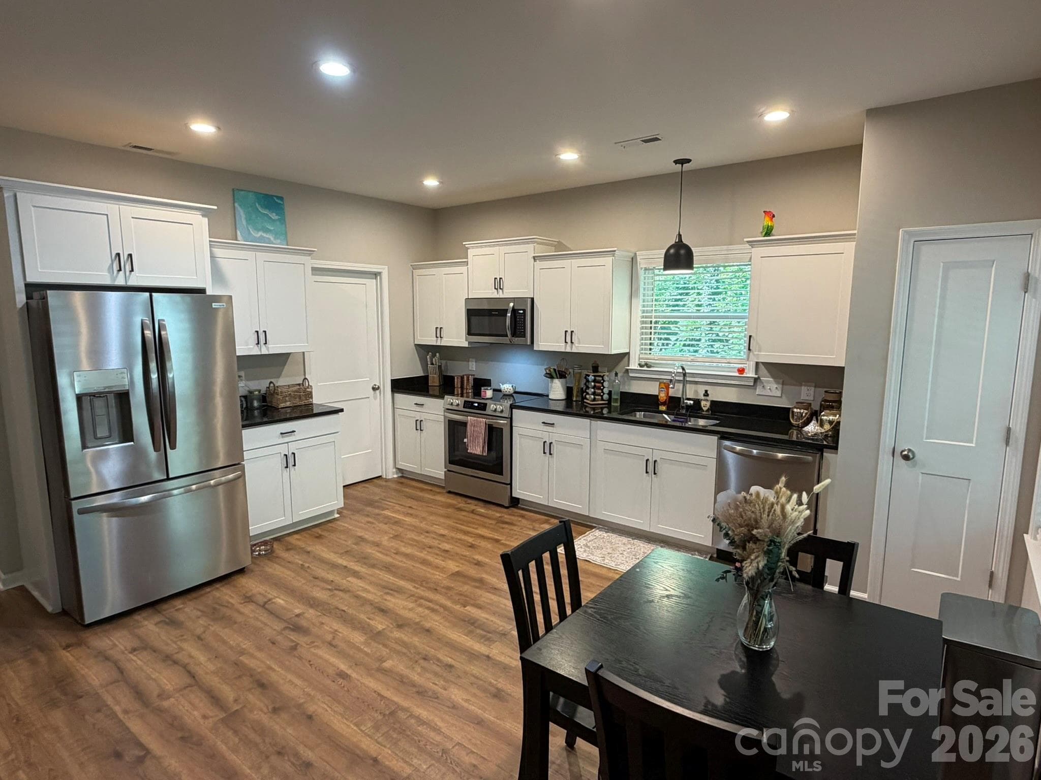Single Family Residence at 204 E Poplar Street, Stanley, photo 9 of 21
