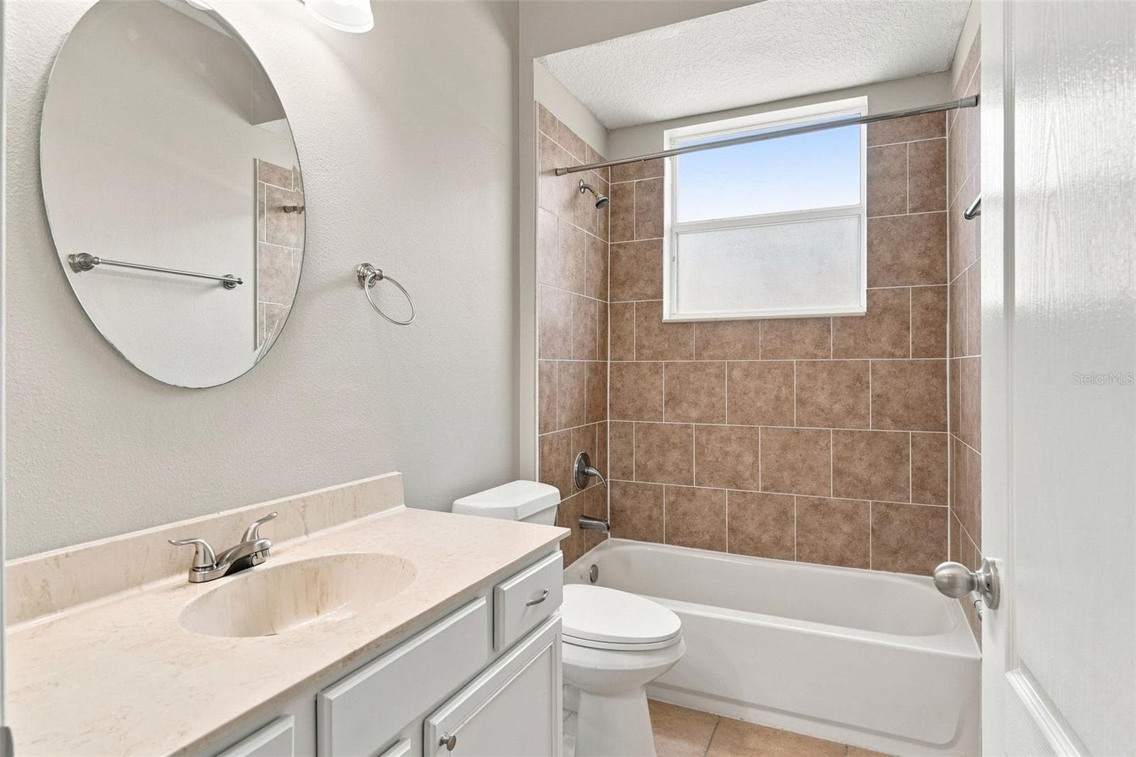 Single Family Residence at 1341 JECENIA BLOSSOM DR, APOPKA, photo 31 of 36