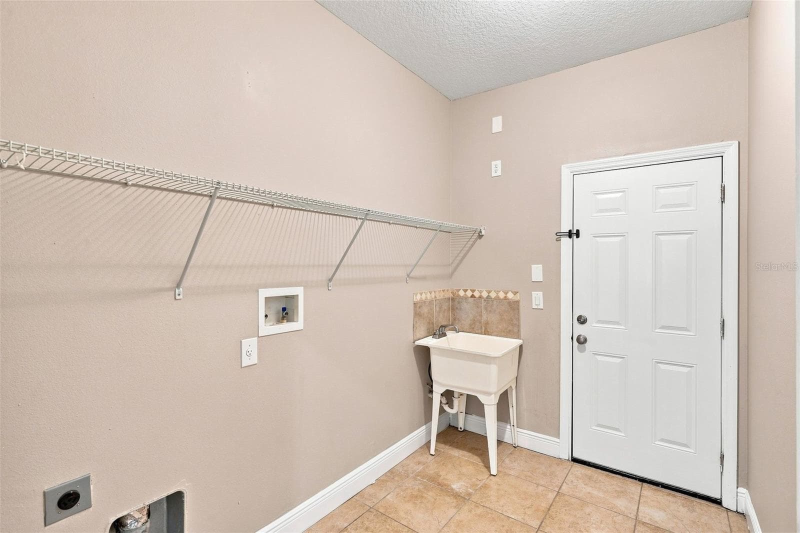 Single Family Residence at 1341 JECENIA BLOSSOM DR, APOPKA, photo 32 of 36