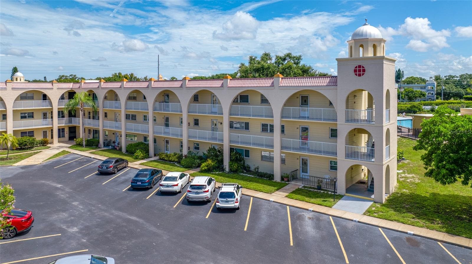 Condominium at 2258 WORLD PARKWAY BLVD W #40, CLEARWATER, photo 41 of 49