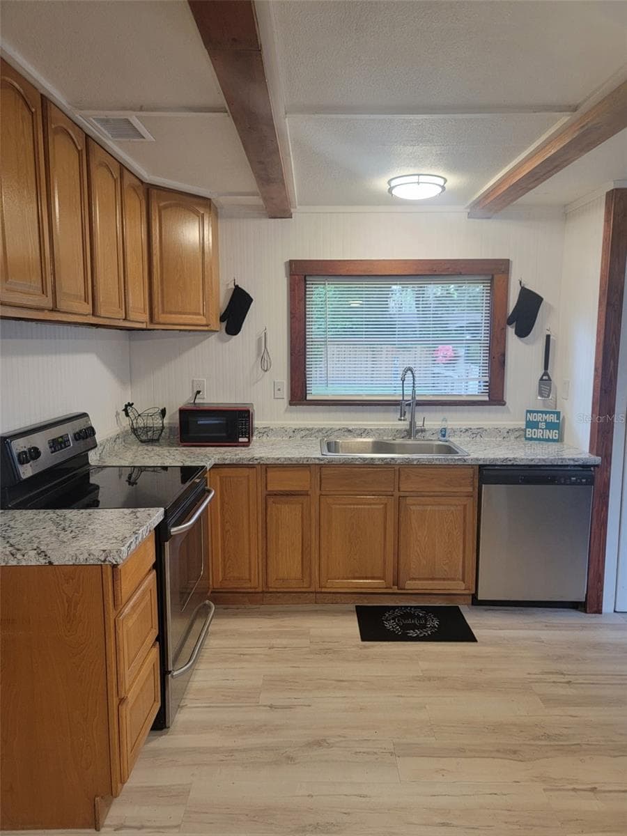 Single Family Residence at 5651 ORANGE GROVE AVE, NEW PORT RICHEY, photo 20 of 50