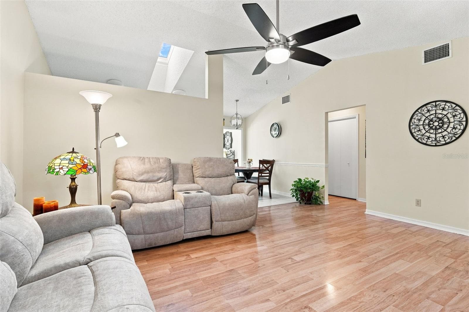 Villa at 12435 ORANGEWOOD CIRCLE, TAVARES, photo 7 of 35