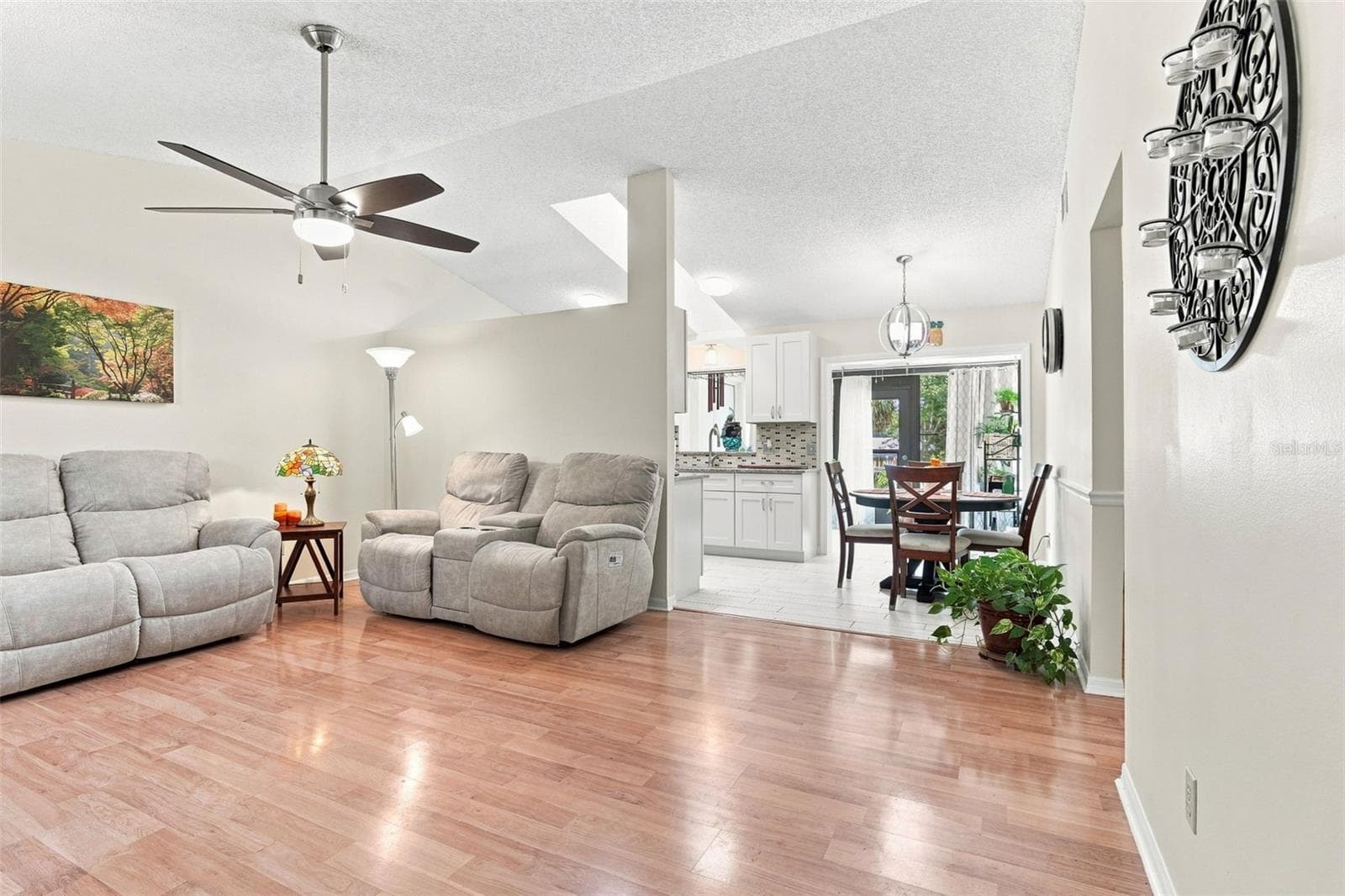 Villa at 12435 ORANGEWOOD CIRCLE, TAVARES, photo 8 of 35