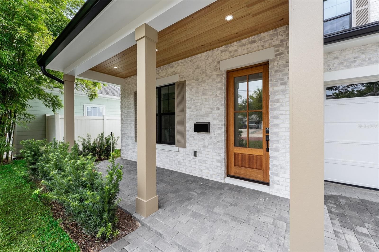 Single Family Residence at 10 W HARVARD ST, ORLANDO, photo 3 of 56