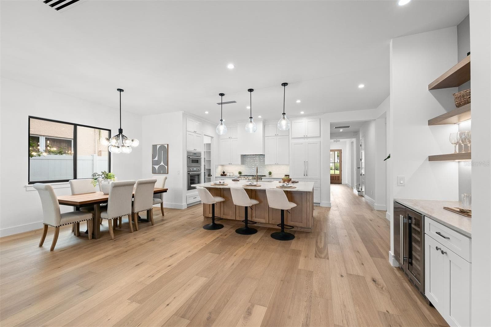 Single Family Residence at 10 W HARVARD ST, ORLANDO, photo 10 of 56