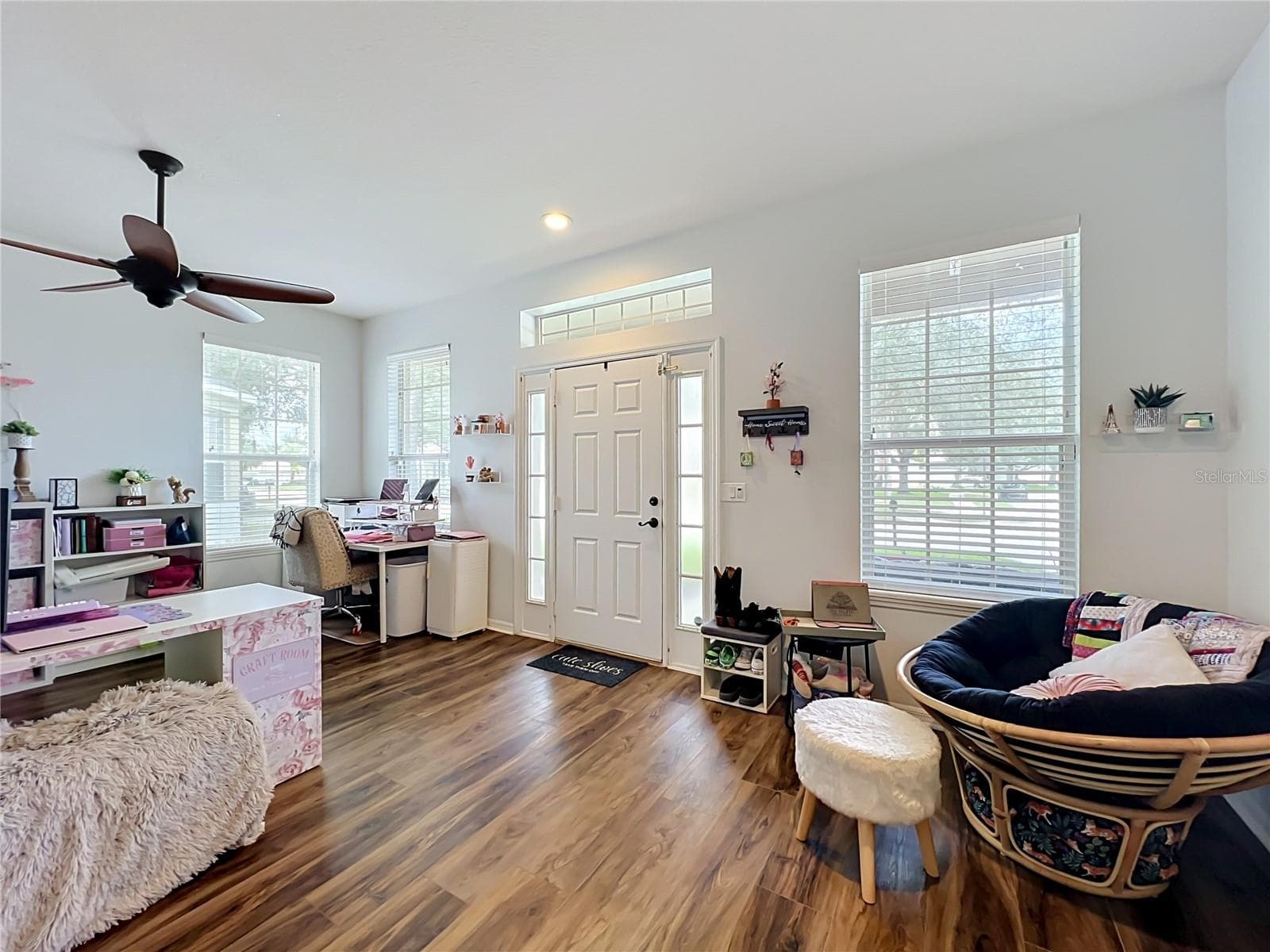 Single Family Residence at 912 MAGNOLIA BLOSSOM CT, APOPKA, photo 5 of 56