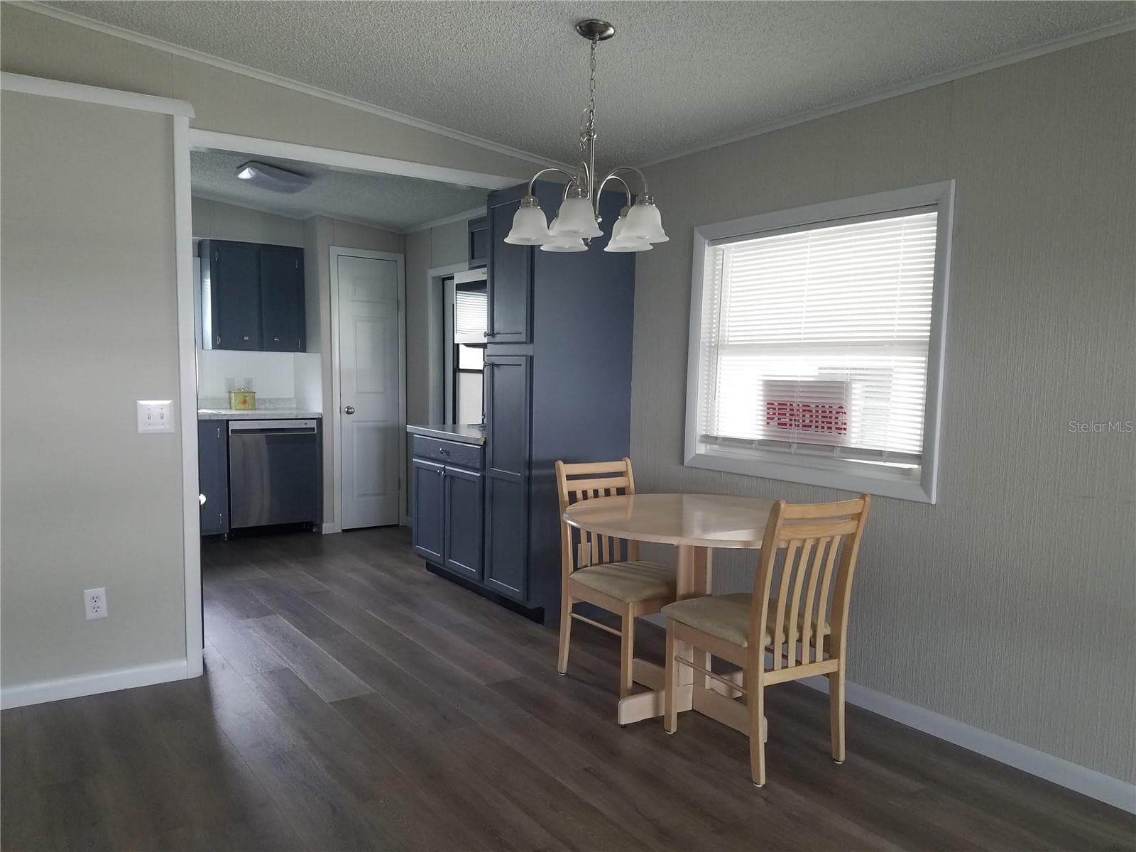 dining area - 37537 PINATA AVE, ZEPHYRHILLS