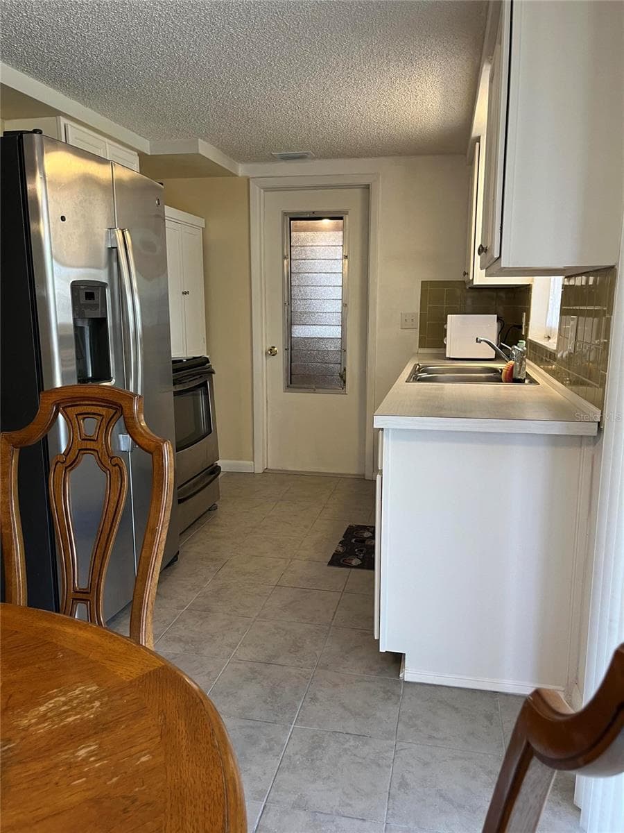 Single Family Residence at 3632 PENSDALE DR, NEW PORT RICHEY, photo 5 of 16