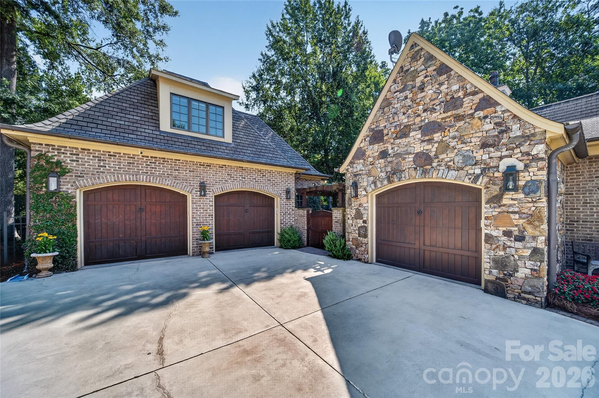 3 Car Garage - 229 Wrenwood Lane, Charlotte