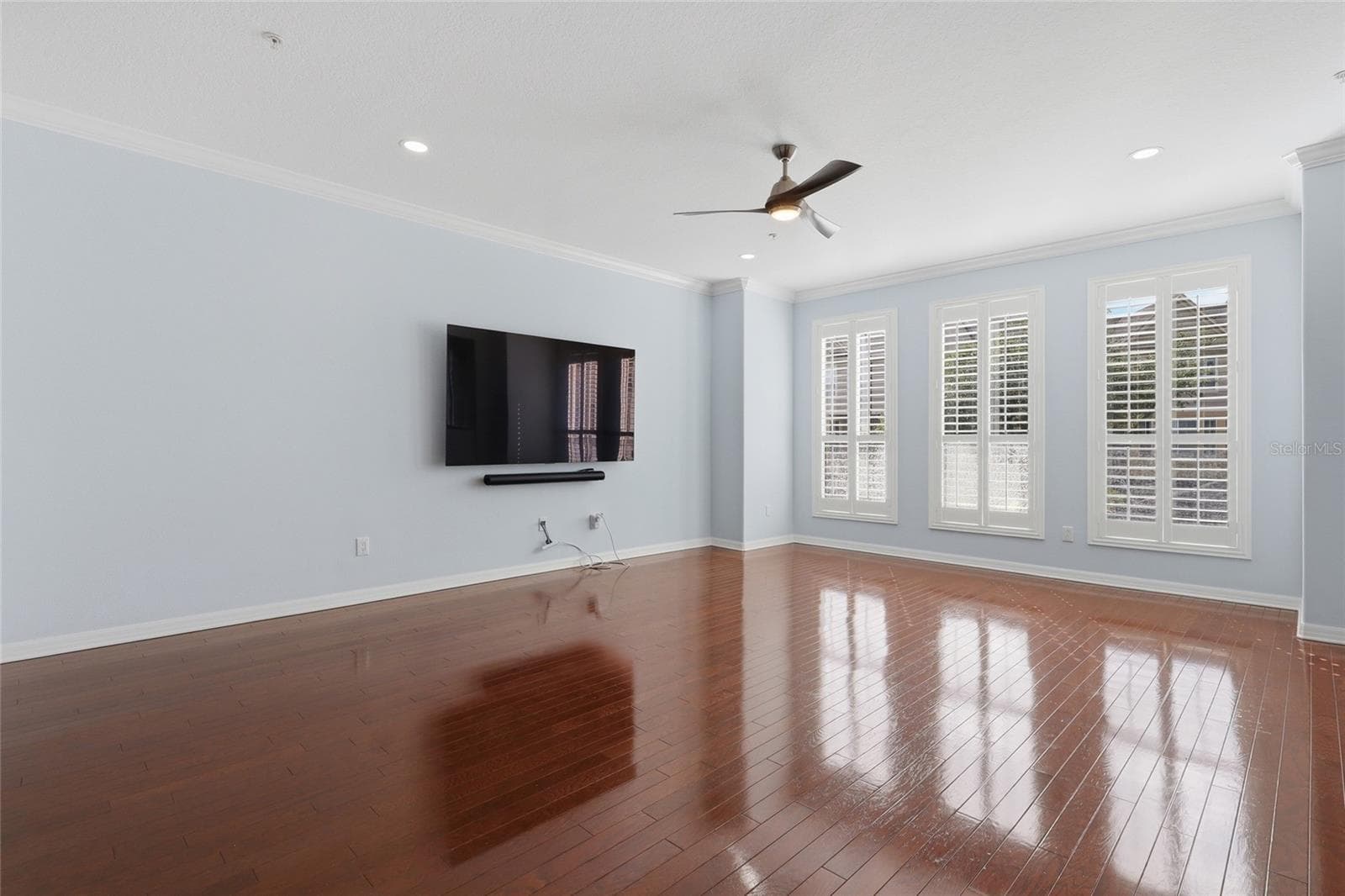 Townhouse at 8703 SUNRISE JIB WAY, TAMPA, photo 16 of 57
