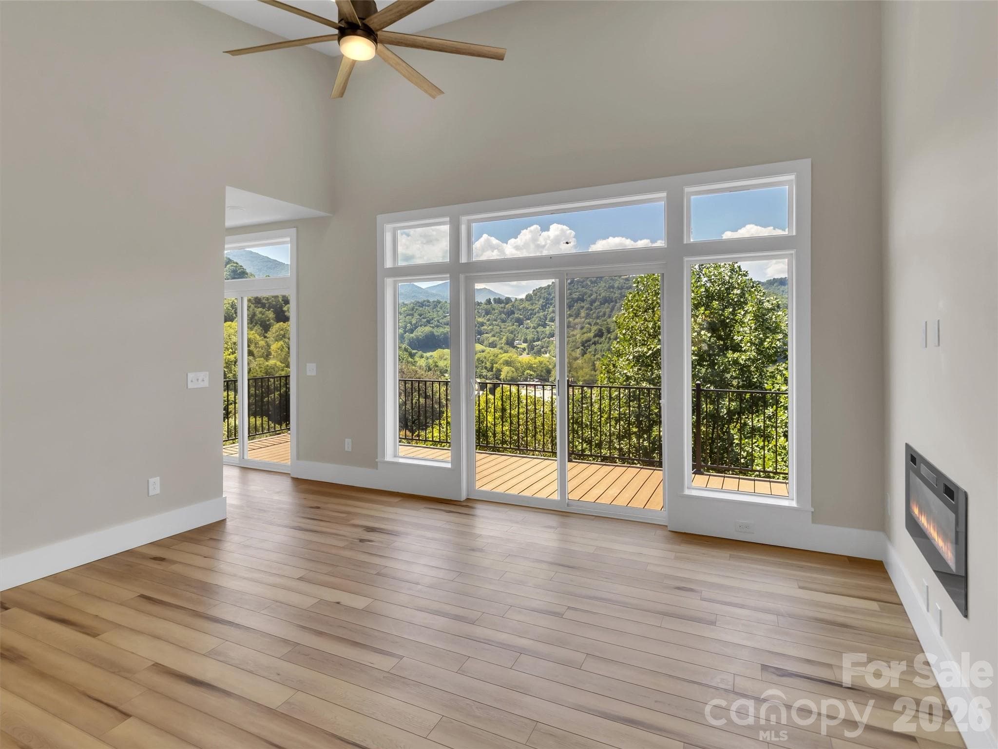 Single Family Residence at 201 Kadire Drive, Waynesville, photo 9 of 40