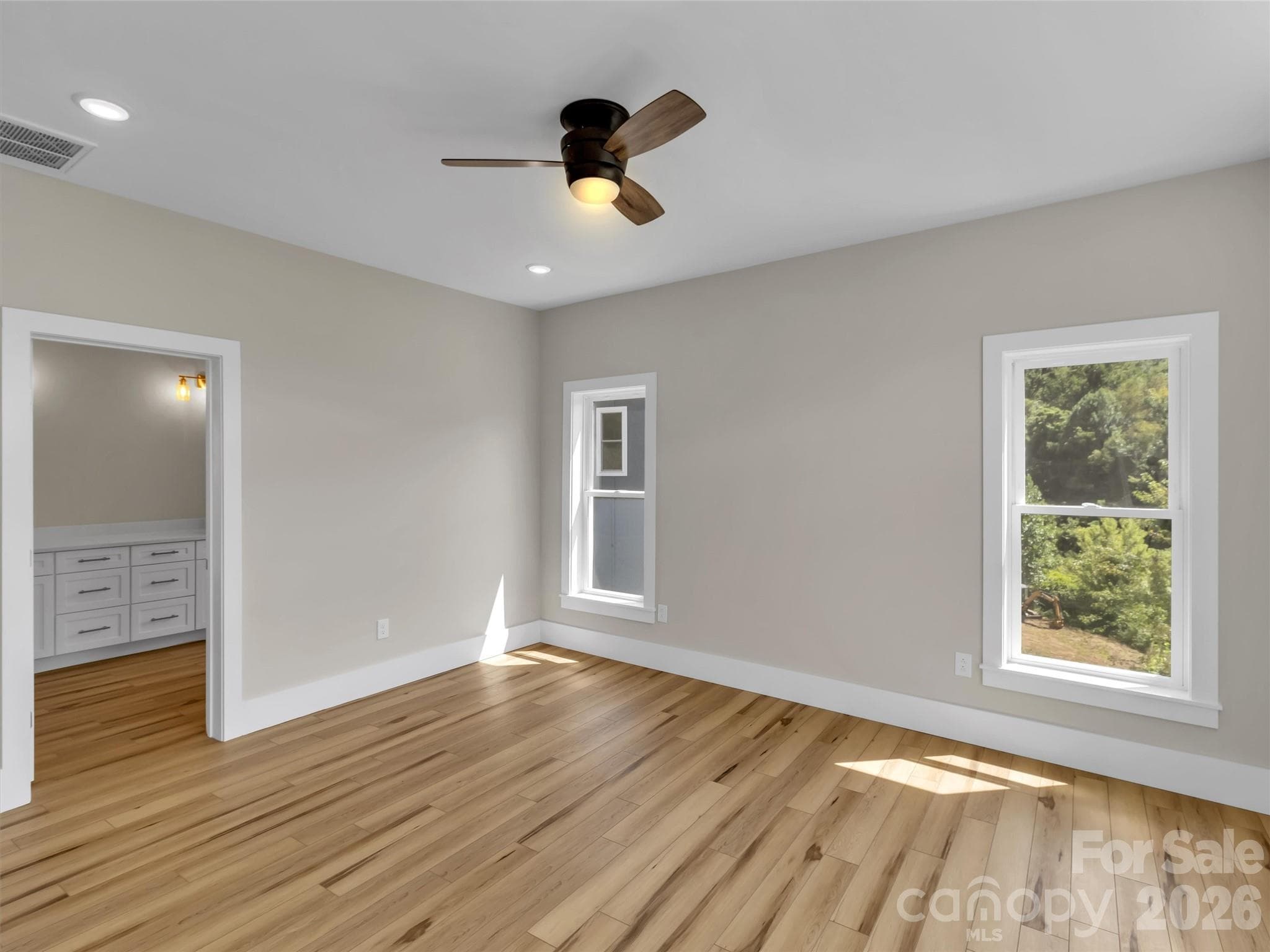 Single Family Residence at 201 Kadire Drive, Waynesville, photo 14 of 40