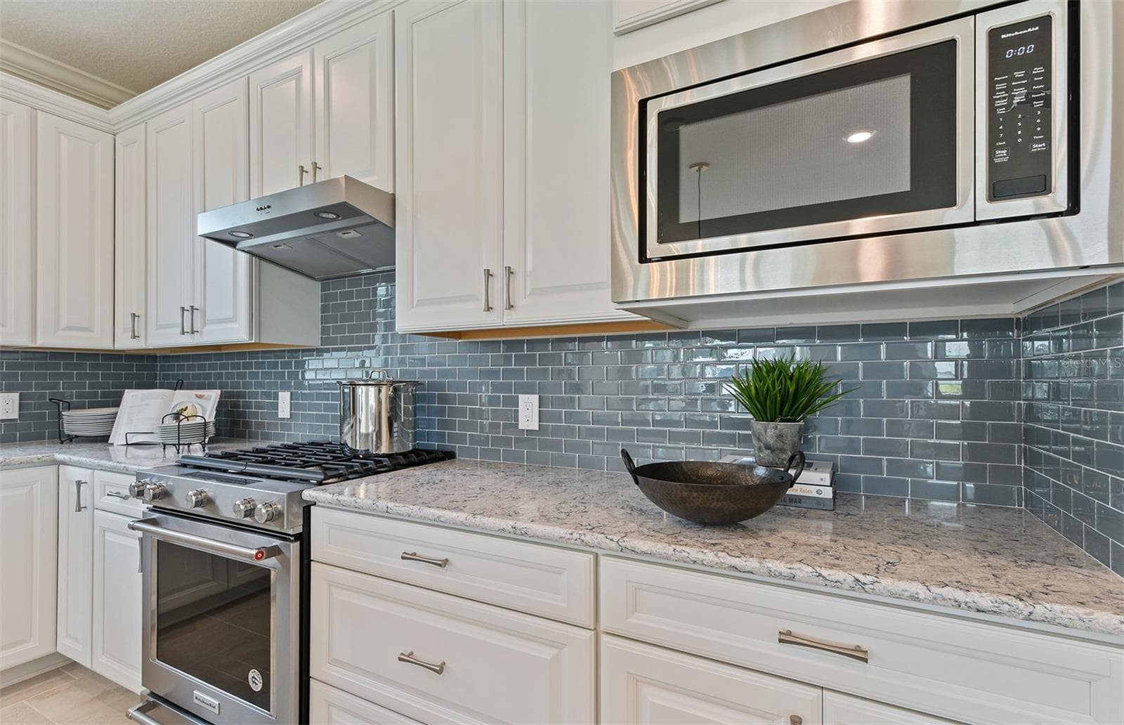 Model Home Design Only. Pictures and furnishings are for illustrative purposes only. Elevations, colors and options may vary. Furniture is for model home staging only. - 9166 PACIFIC PALMS AVENUE, MELBOURNE