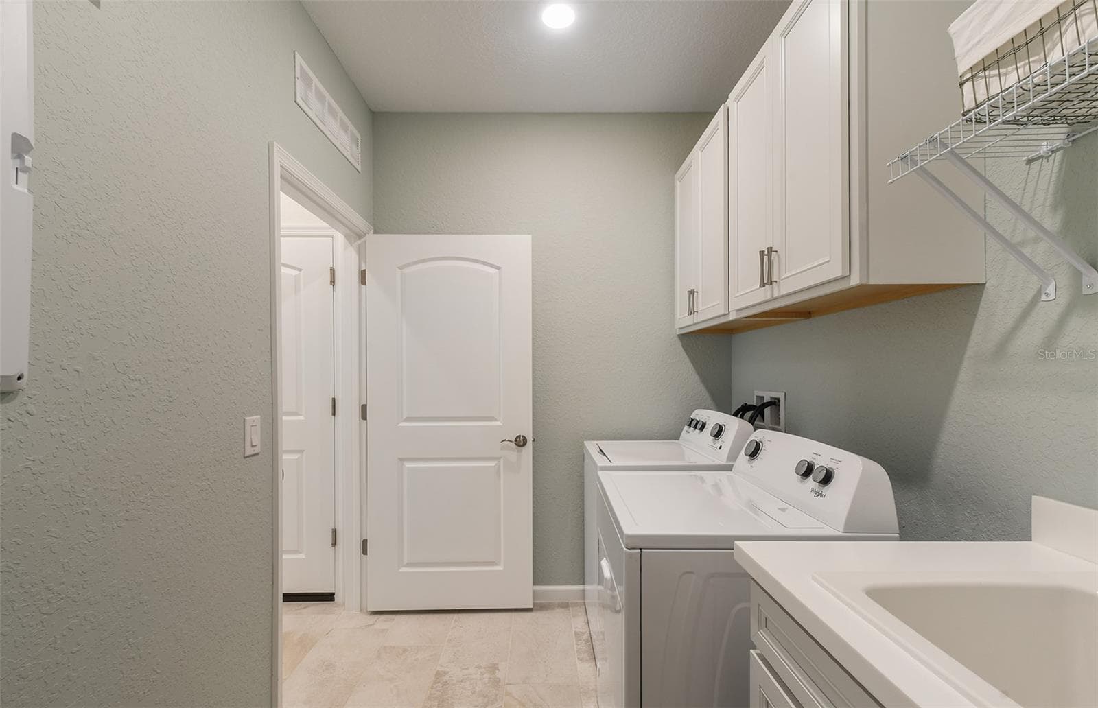 Model Home Design Only. Pictures and furnishings are for illustrative purposes only. Elevations, colors and options may vary. Furniture is for model home staging only. - 9166 PACIFIC PALMS AVENUE, MELBOURNE