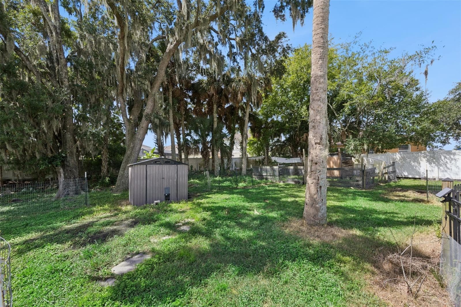 Single Family Residence at 2201 CELERY AVE, SANFORD, photo 45 of 56