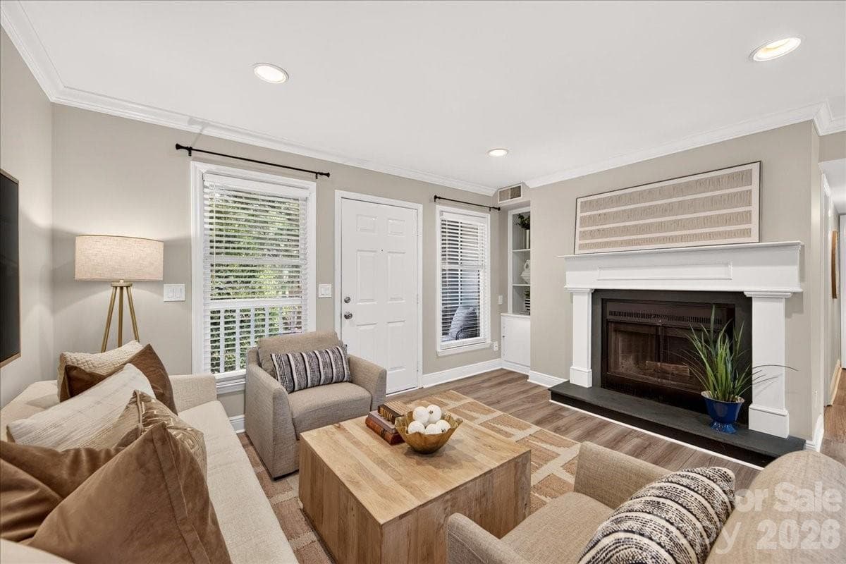 Condominium at Charlotte, photo 6 of 42