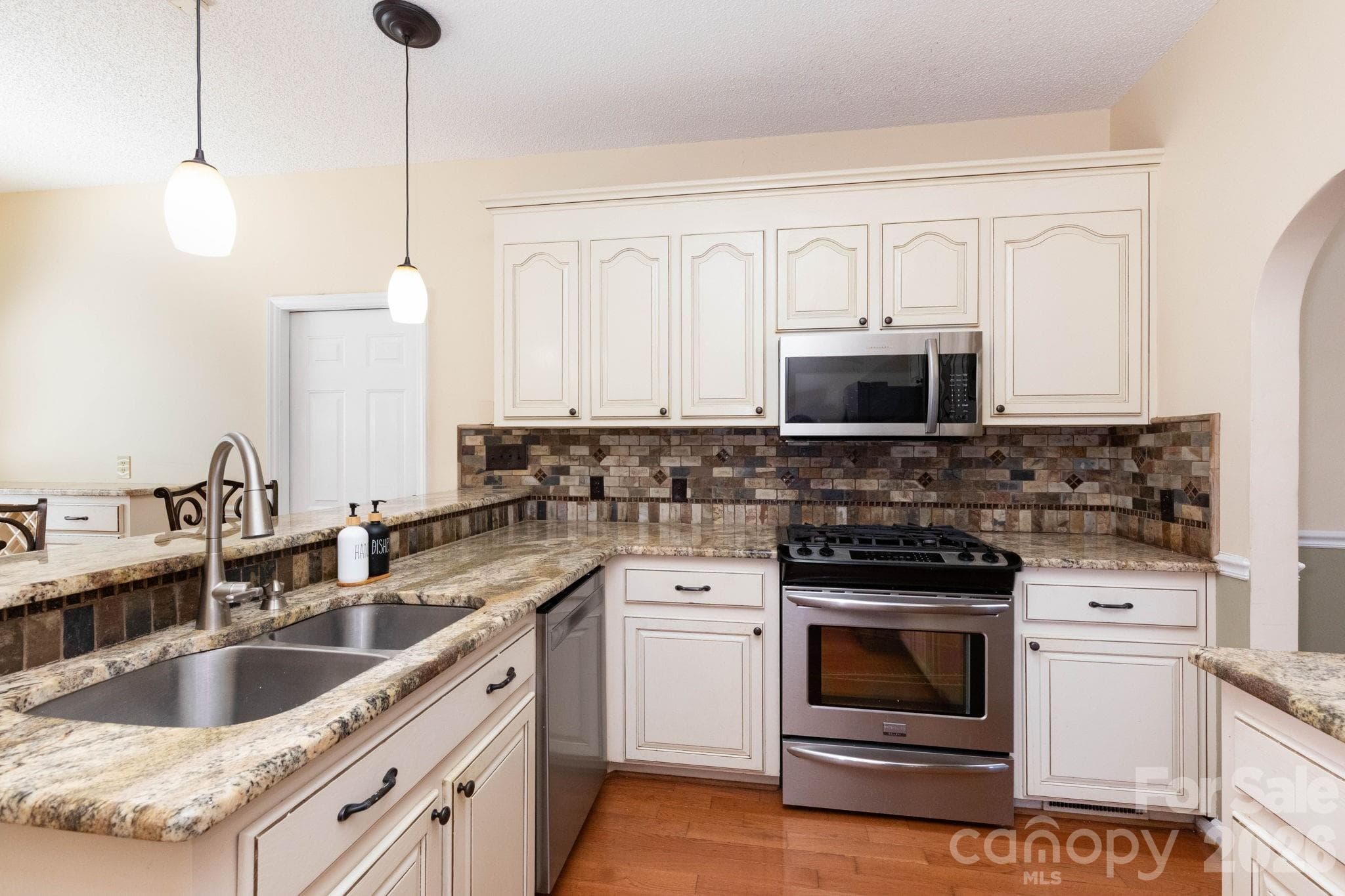 Single Family Residence at 2507 Ashley Court, Belmont, photo 20 of 46