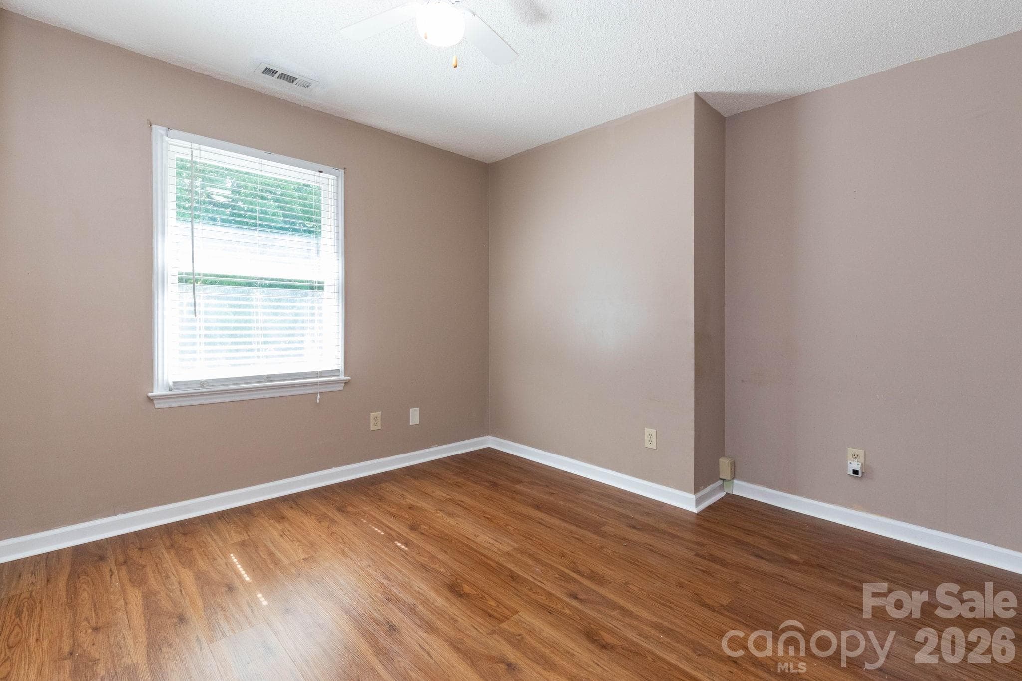 Single Family Residence at 2507 Ashley Court, Belmont, photo 23 of 46