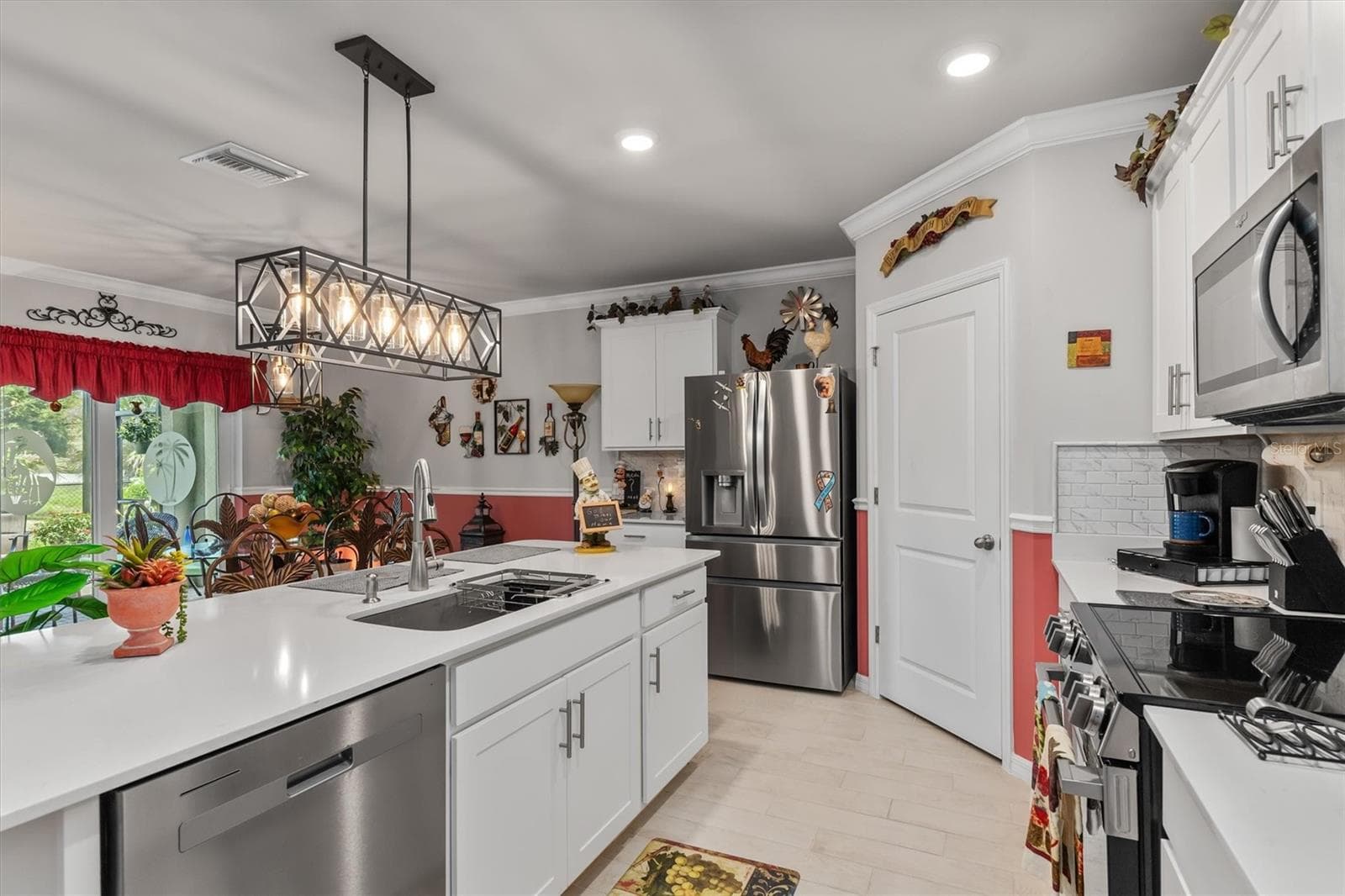 Single Family Residence at 25266 ESTRADA CIR, PUNTA GORDA, photo 11 of 44