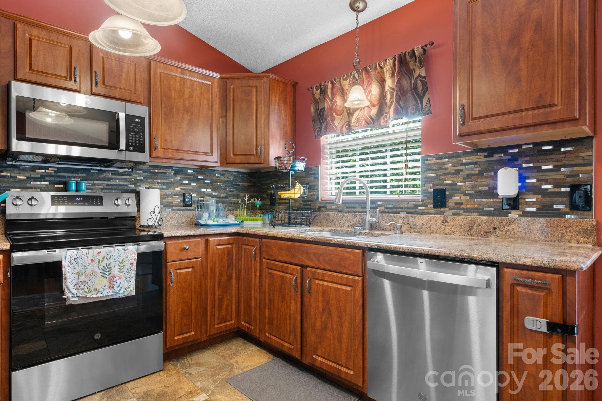 Single Family Residence at 3105 Kay Street, Conover, photo 10 of 44