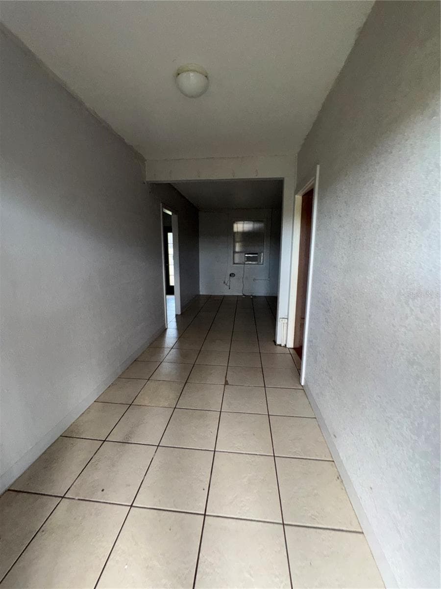 Quadruplex at 1010 EO DOUGLAS AVE #S1-4, SEBRING, photo 23 of 36