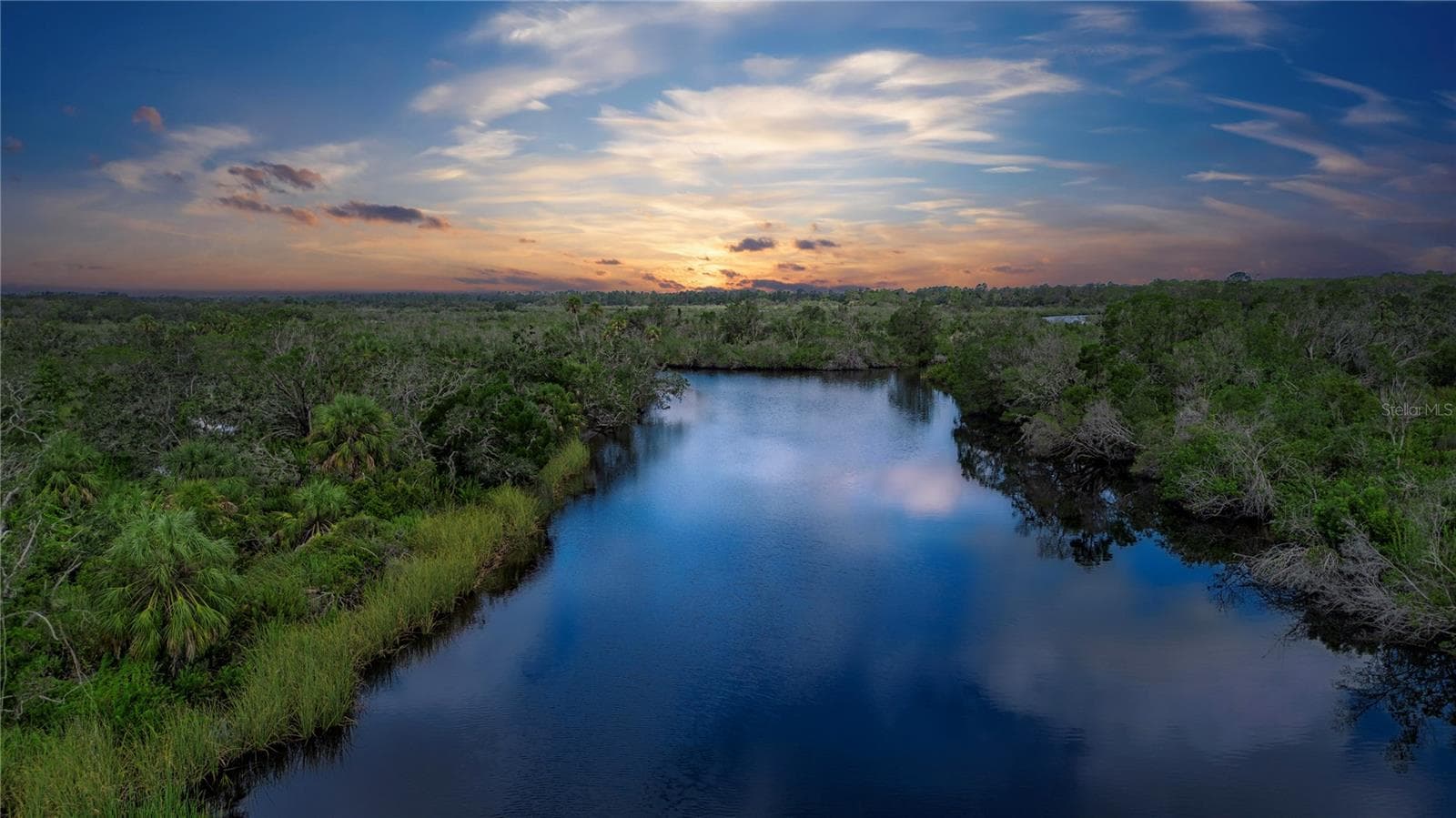 Sunset on the river - 1605 BUTCH CASSIDY TRL, WIMAUMA