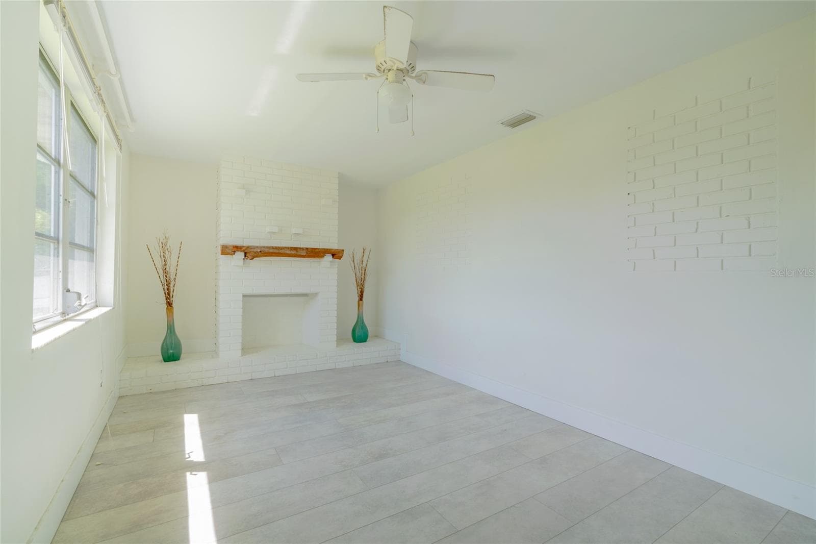 Single Family Residence at 605 BARNES PKWY, NOKOMIS, photo 22 of 50