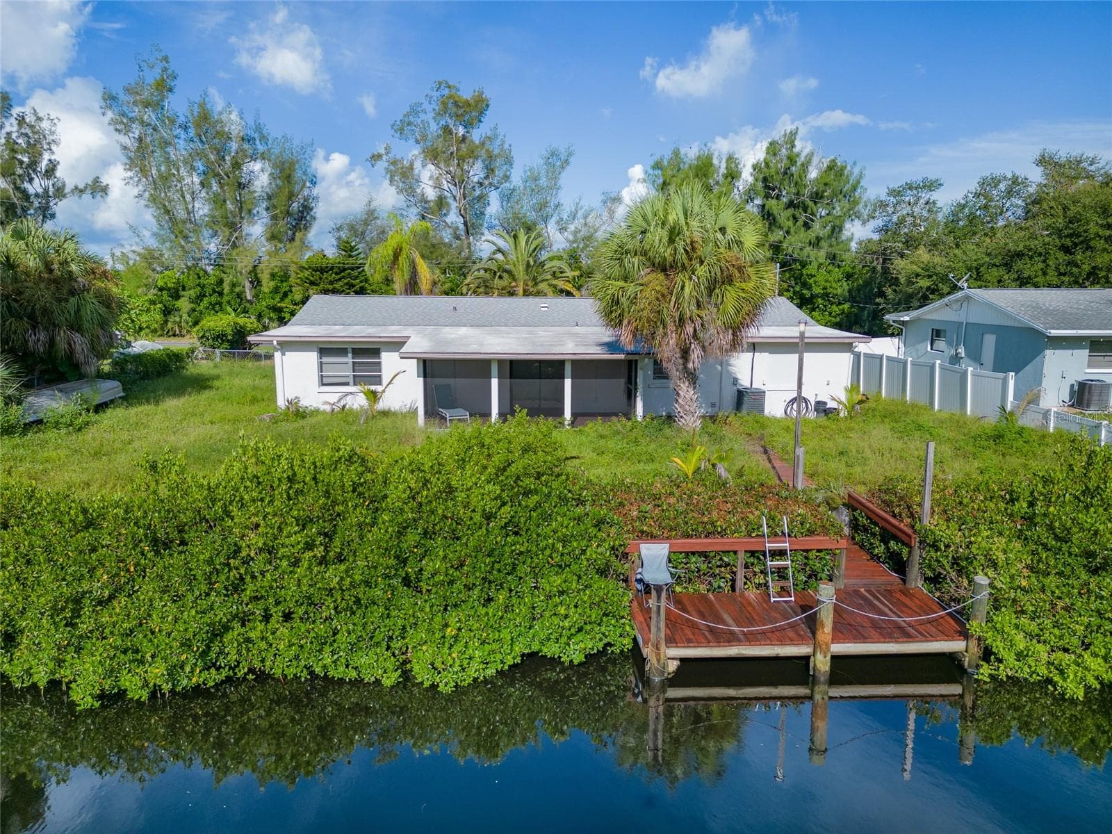 Single Family Residence at 605 BARNES PKWY, NOKOMIS, photo 38 of 50