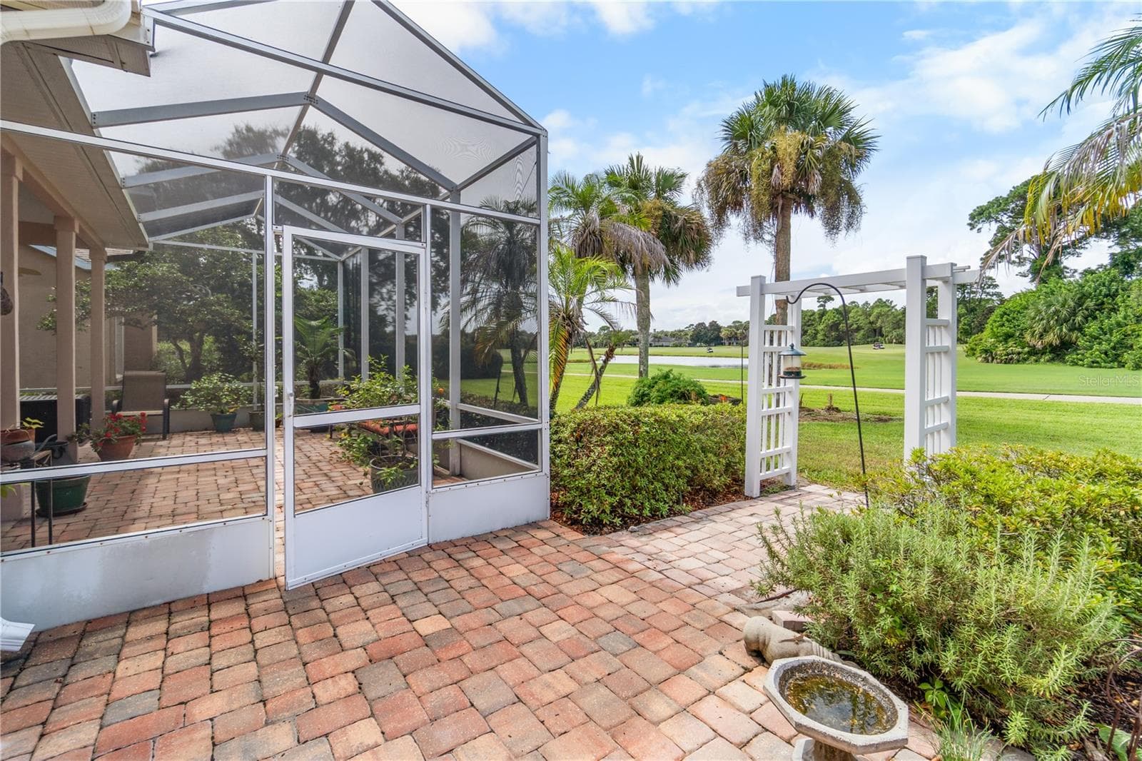 Private backyard - 82 LAGARE ST, PALM COAST