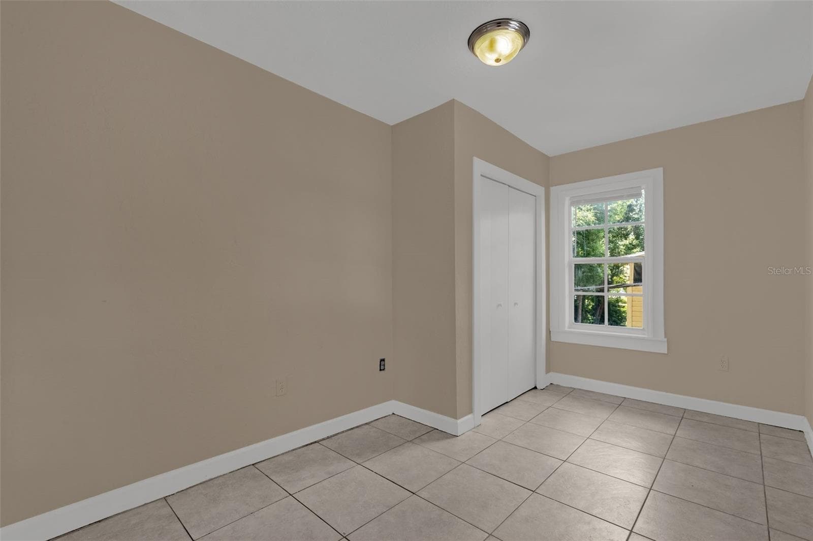 Duplex at 1232 E LIVINGSTON ST, ORLANDO, photo 23 of 43