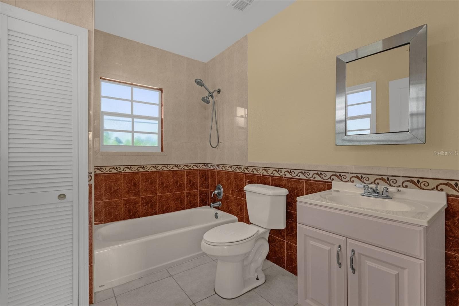Duplex at 1232 E LIVINGSTON ST, ORLANDO, photo 32 of 43