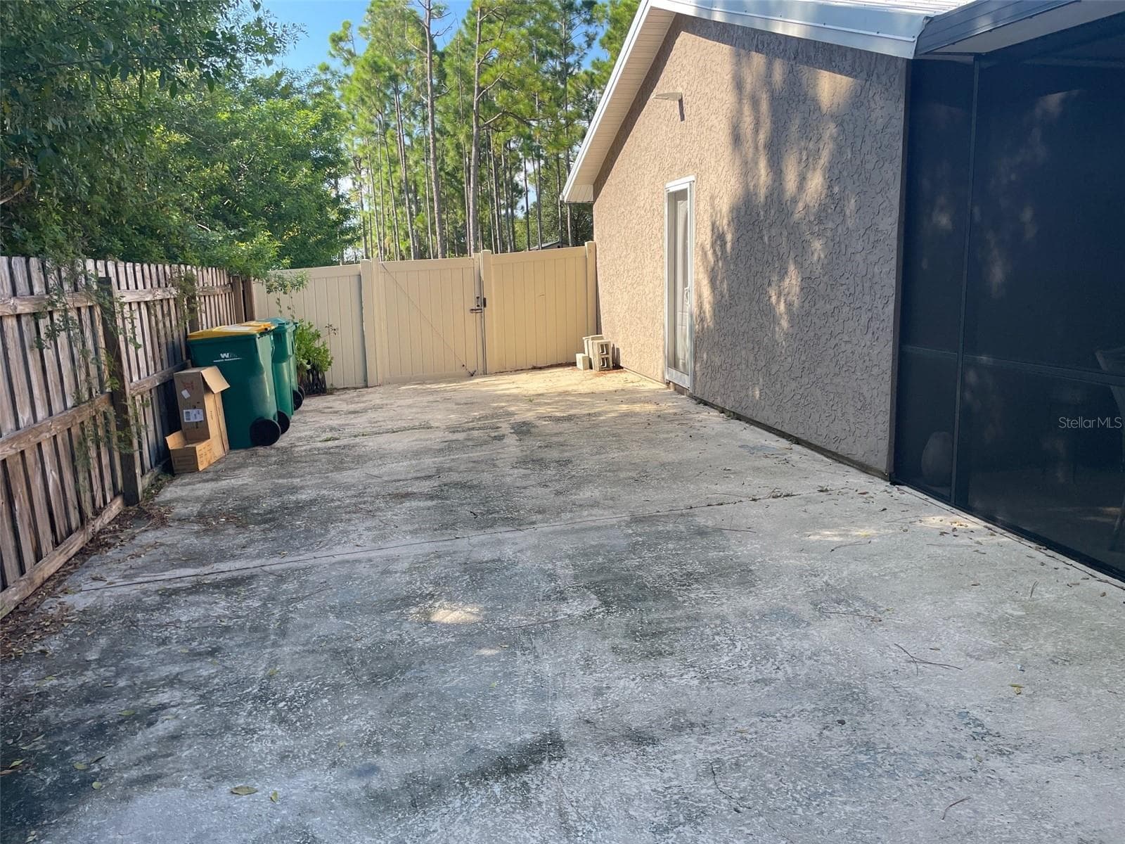 Single Family Residence at 23320 VAN BUREN AVE, PORT CHARLOTTE, photo 19 of 25