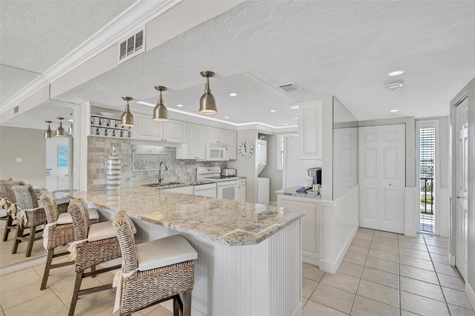 Condominium at 6480 MIDNIGHT PASS RD #612, SARASOTA, photo 18 of 65