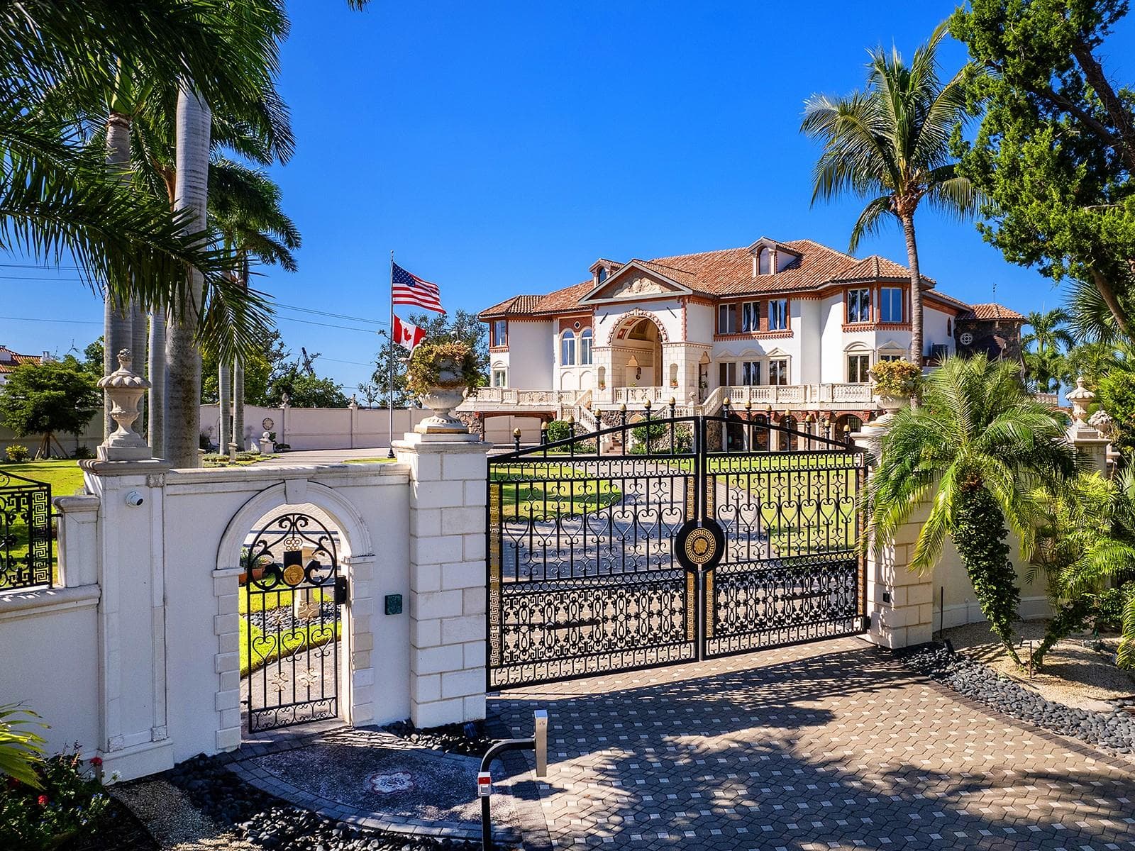 Single Family Residence at 1310 S LAKE SHORE DR, SARASOTA, photo 81 of 100