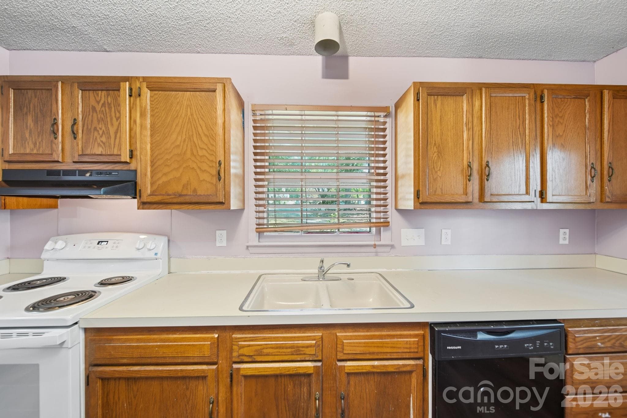 Kitchen - 4301 Claybury Court, Charlotte