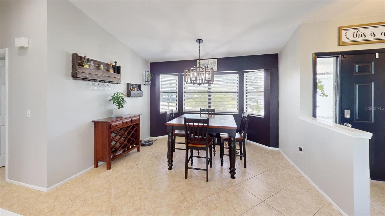 Single Family Residence at 2461 GOLD OAK CT E, SARASOTA, photo 12 of 31