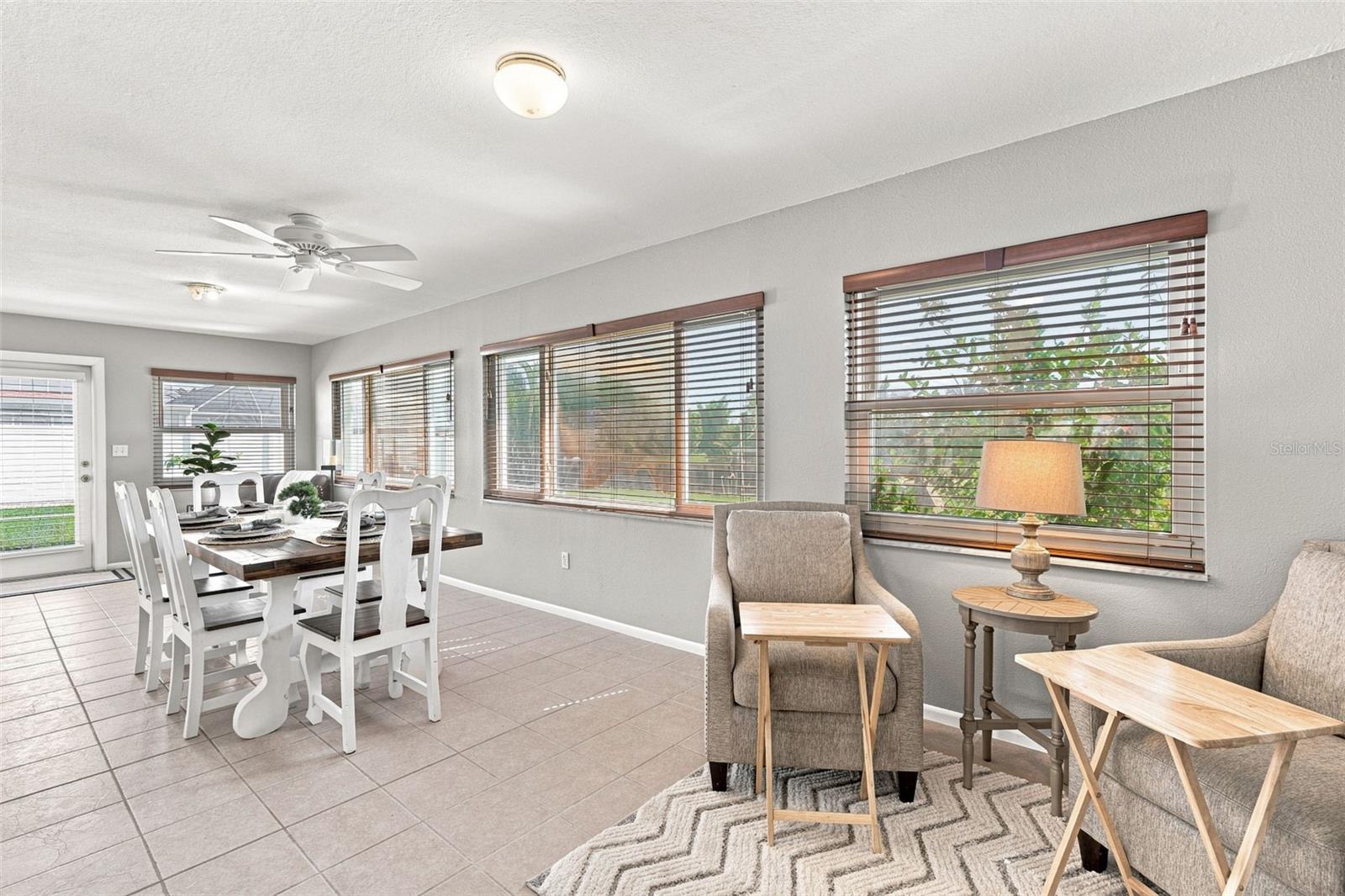 Expansive Florida Room with Large Windows - 155 MORGAN LN SE, PORT CHARLOTTE