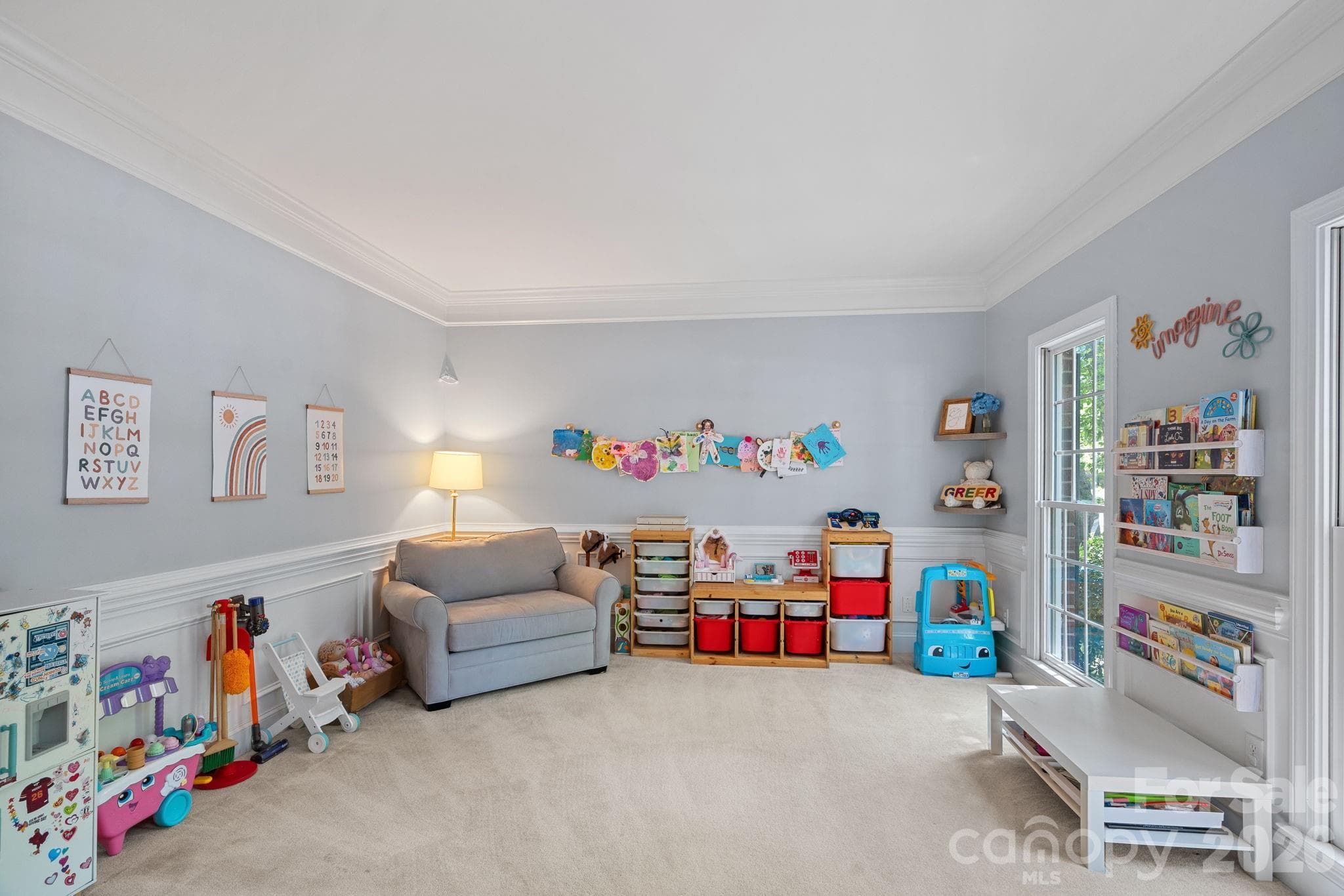Single Family Residence at 2401 Flagstick Drive, Matthews, photo 10 of 41