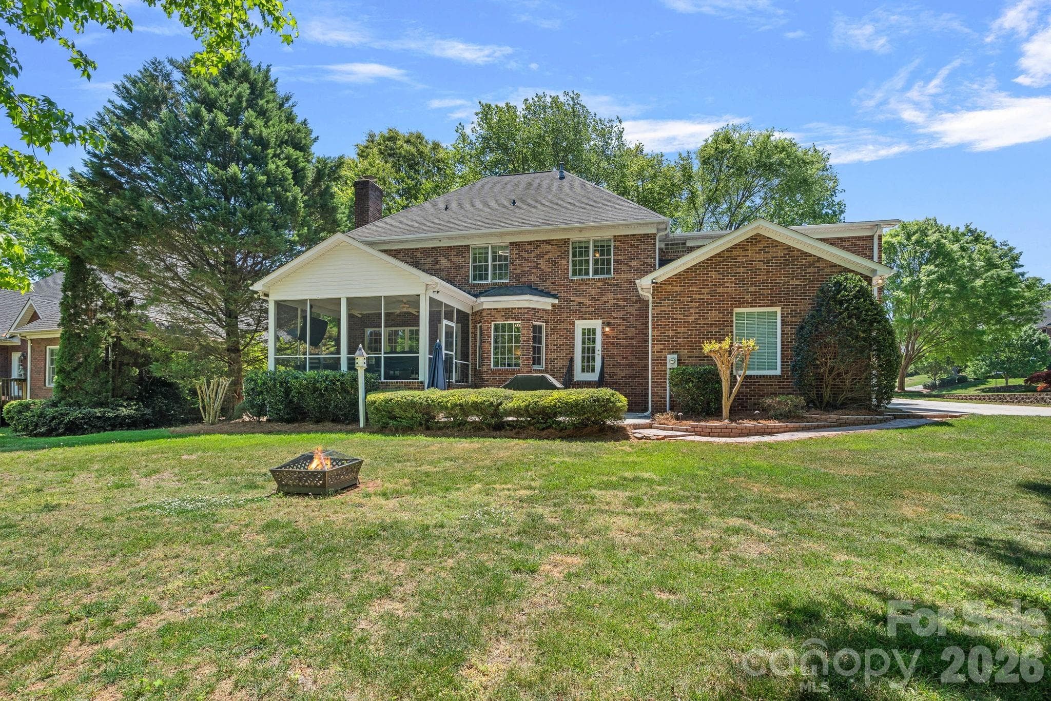 Single Family Residence at 2401 Flagstick Drive, Matthews, photo 36 of 41