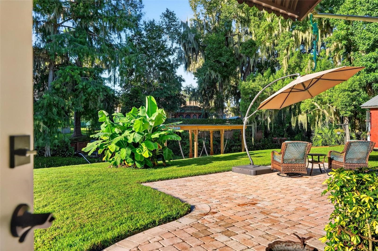 Outdoor patio - 8106 SPRING DR, YALAHA