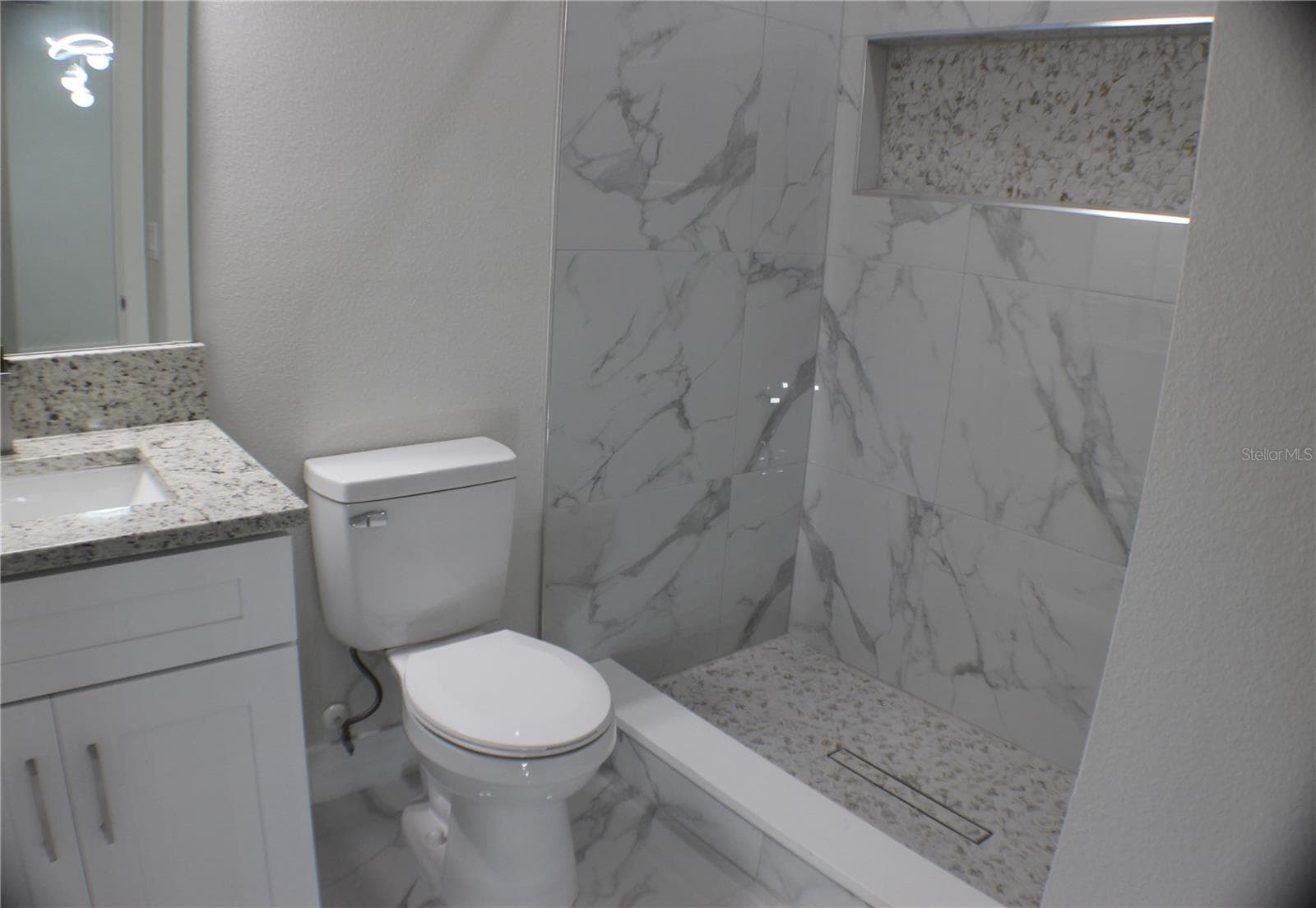 Bath - 3712 N 36TH ST, TAMPA