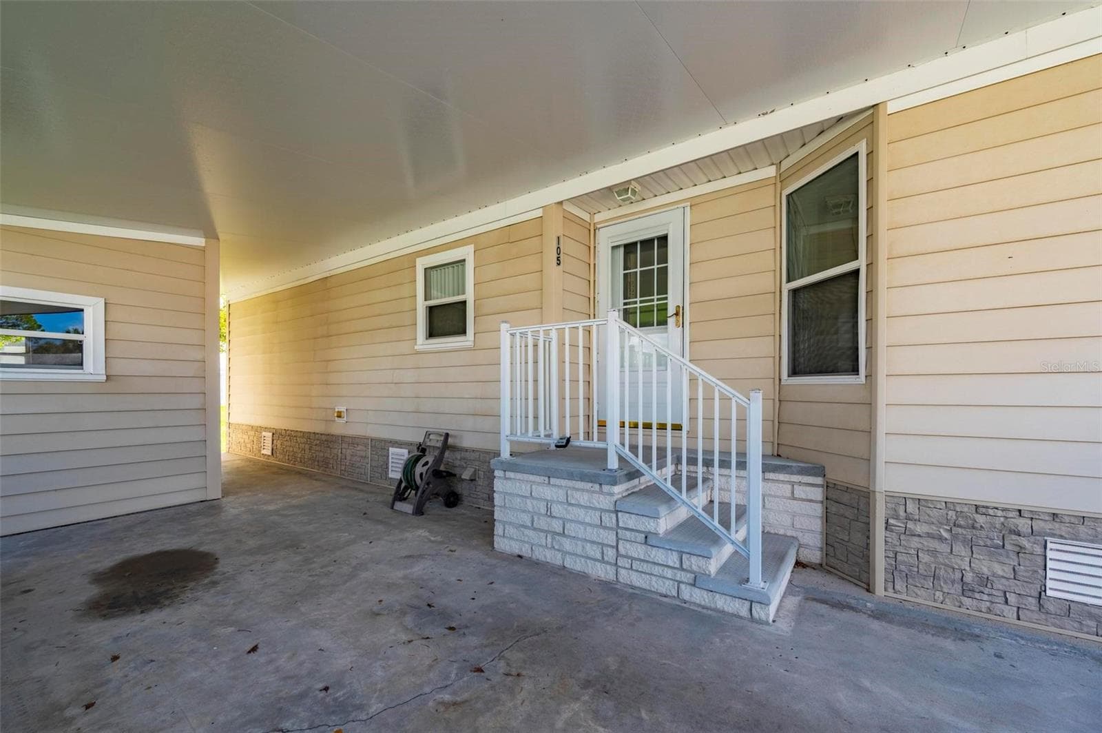 Manufactured Home at 1000 KINGS HWY #105, PORT CHARLOTTE, photo 3 of 80