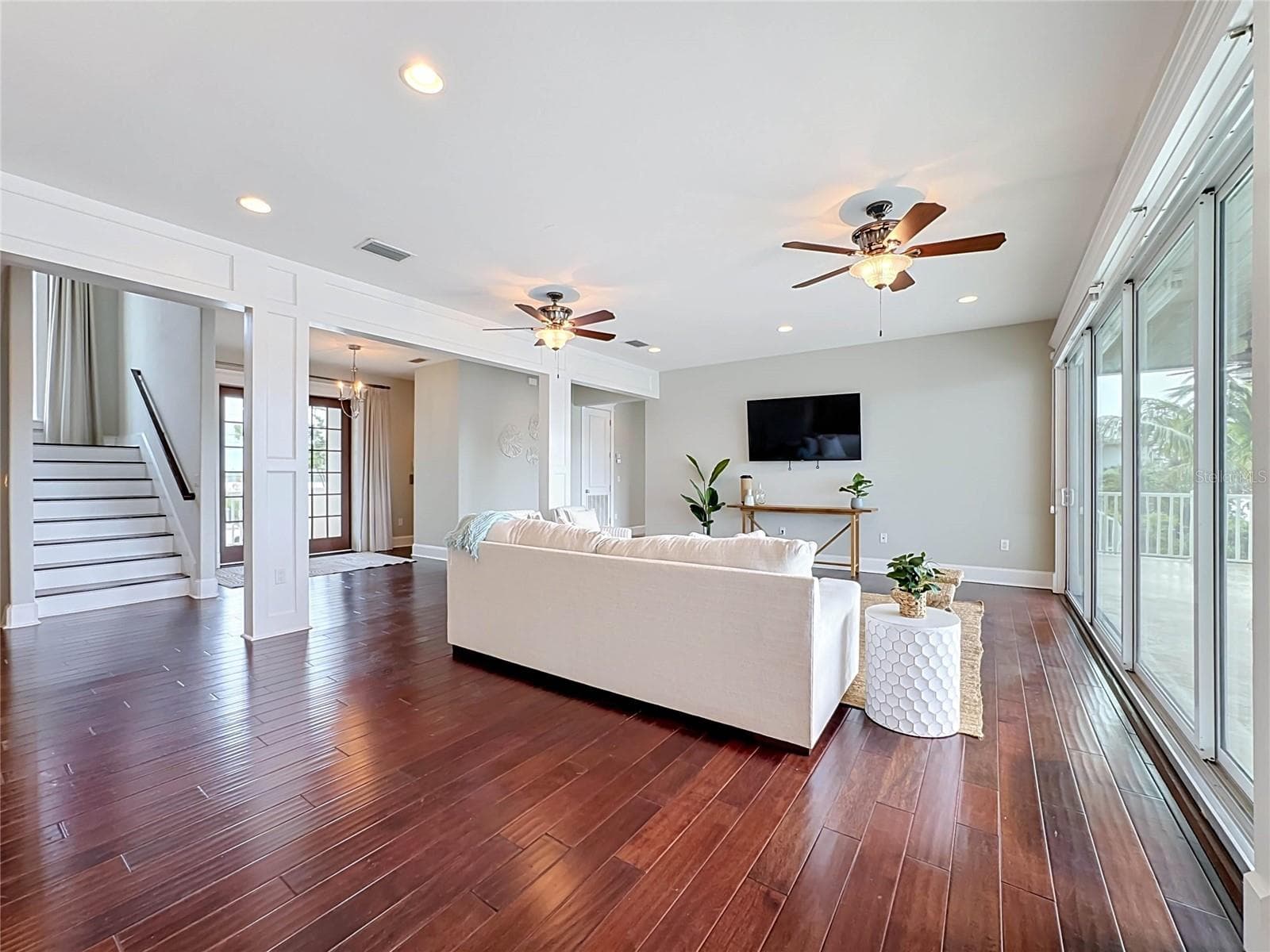 Single Family Residence at 529 77TH ST, HOLMES BEACH, photo 13 of 95