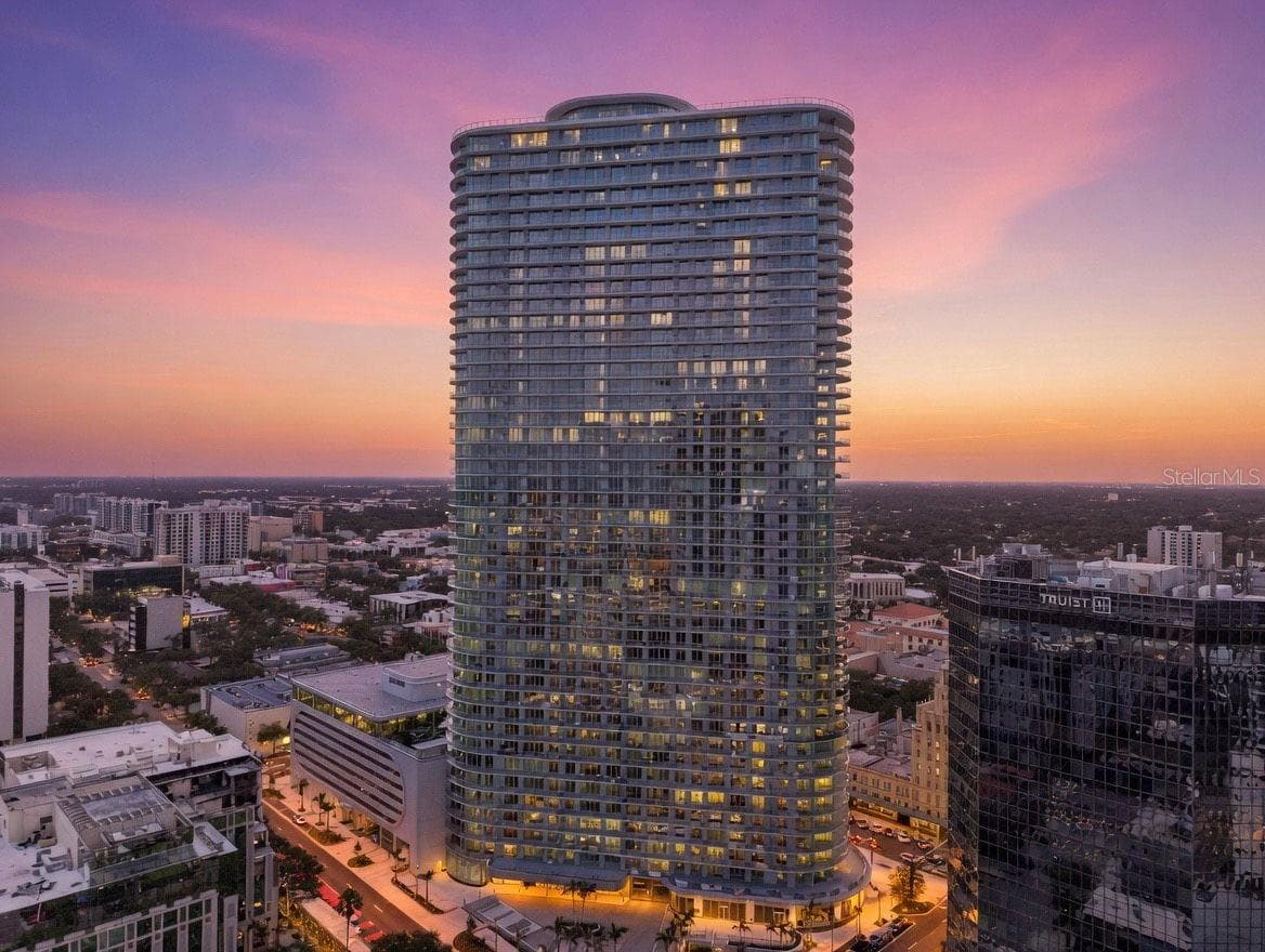 400 CENTRAL AVE #3401