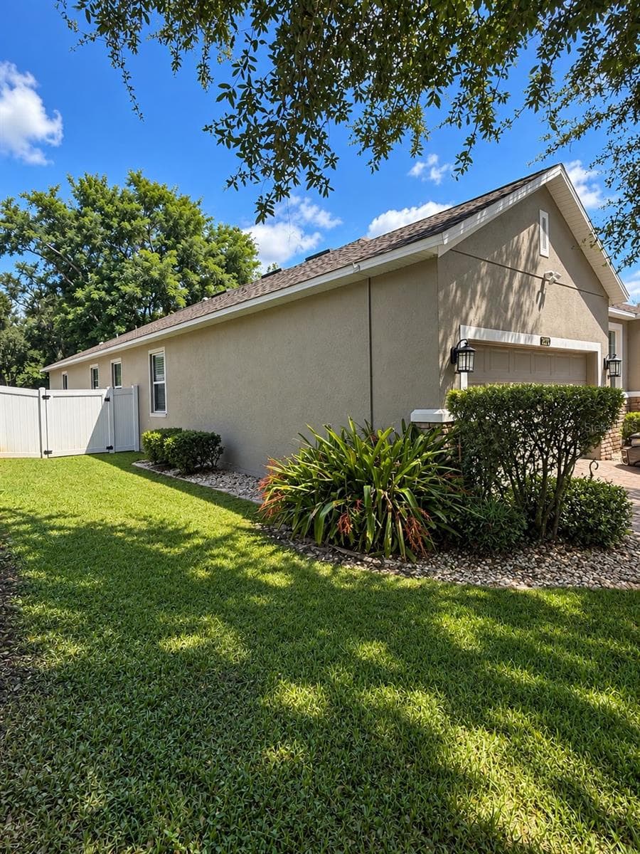 Single Family Residence at 2379 PICKFORD CIR, APOPKA, photo 23 of 33